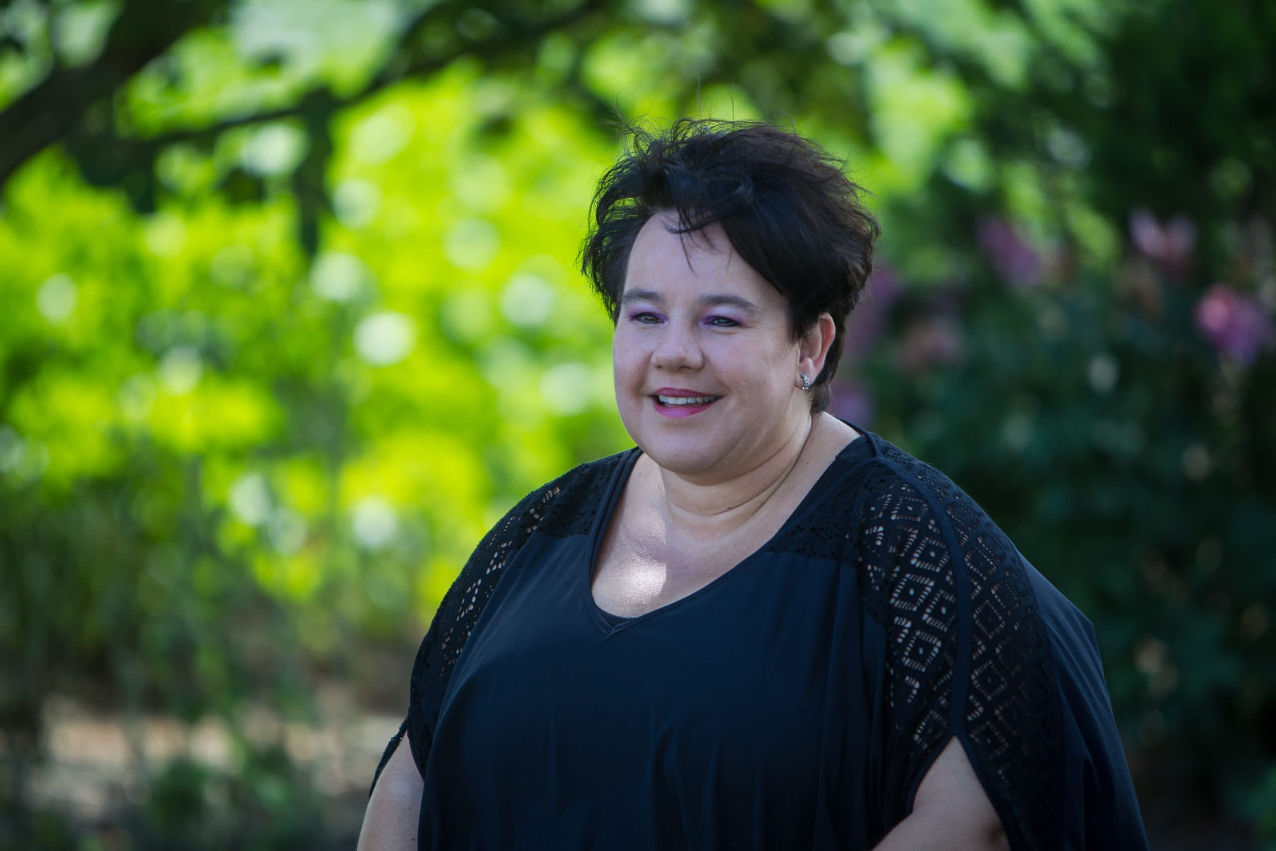 Sharon Dijksma en de NZO zijn volgens bronnen weer met elkaar in gesprek over ammoniakreductie. - Foto: Peter Roek