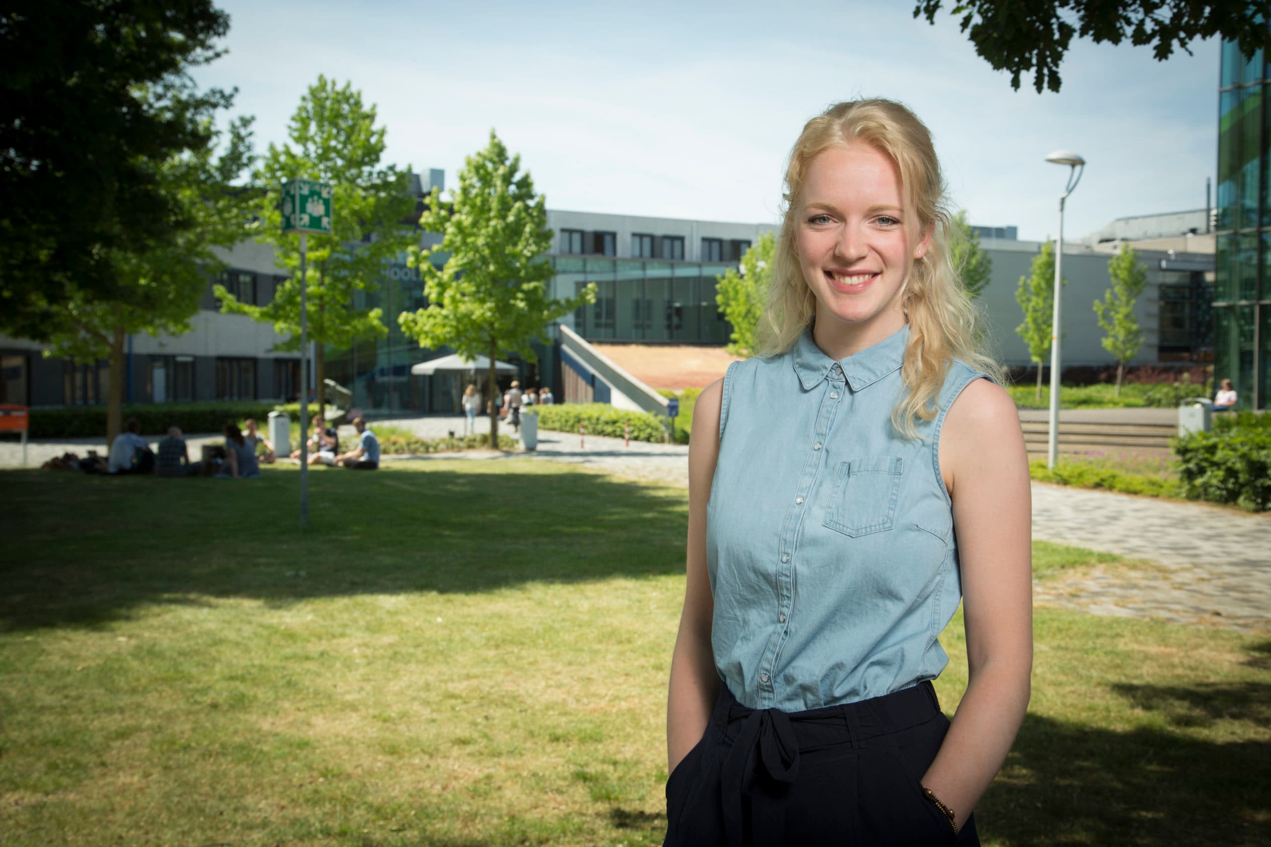 Marieke de Man:  Niemand kan het echte verhaal over de landbouw beter vertellen dan de boer zelf. - Foto: Koos Groenewold