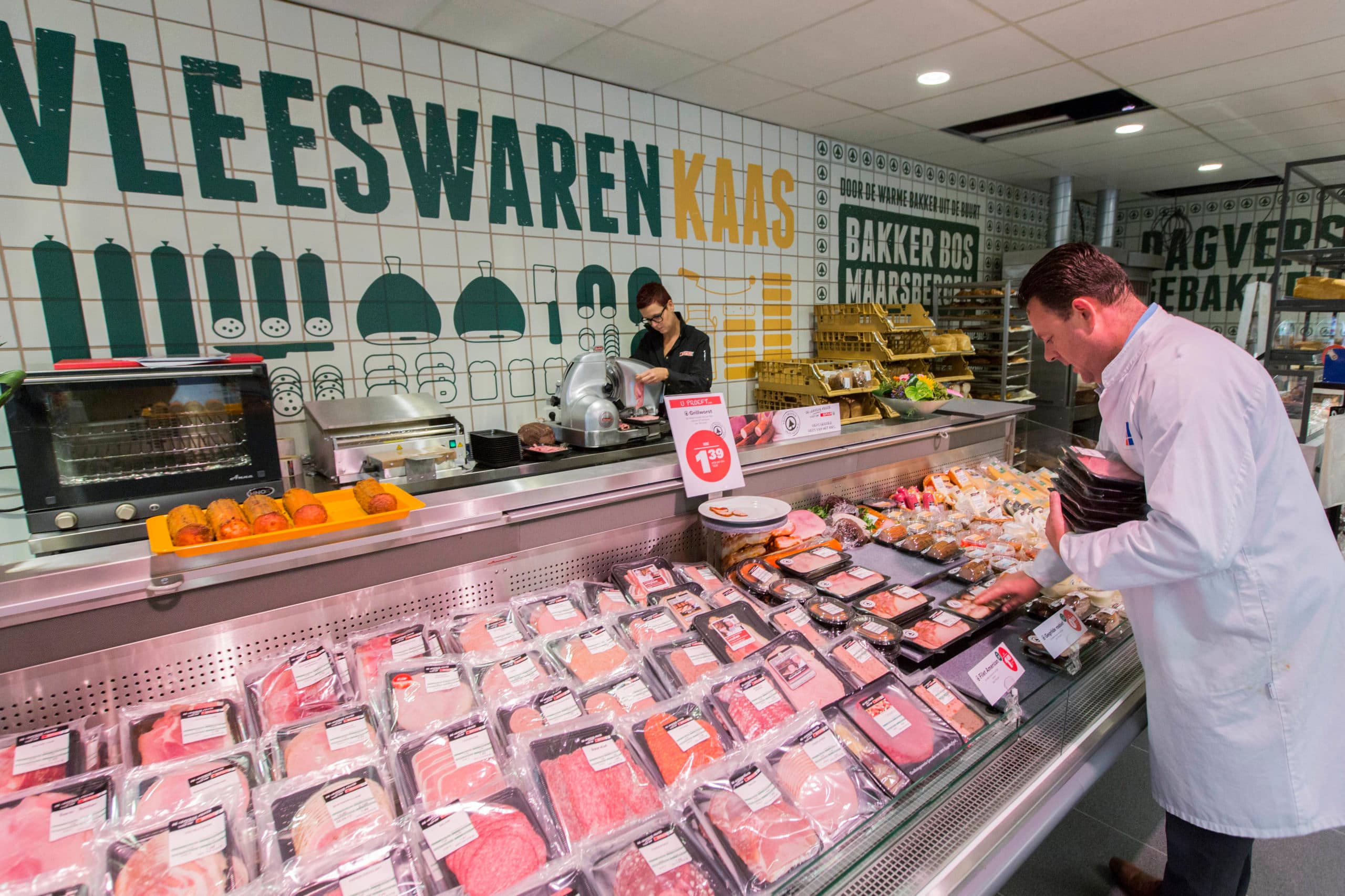 Martijn van Dam voelt niets voor de invoering van een heffing op dierlijke producten.  Foto: Koos Groenewold