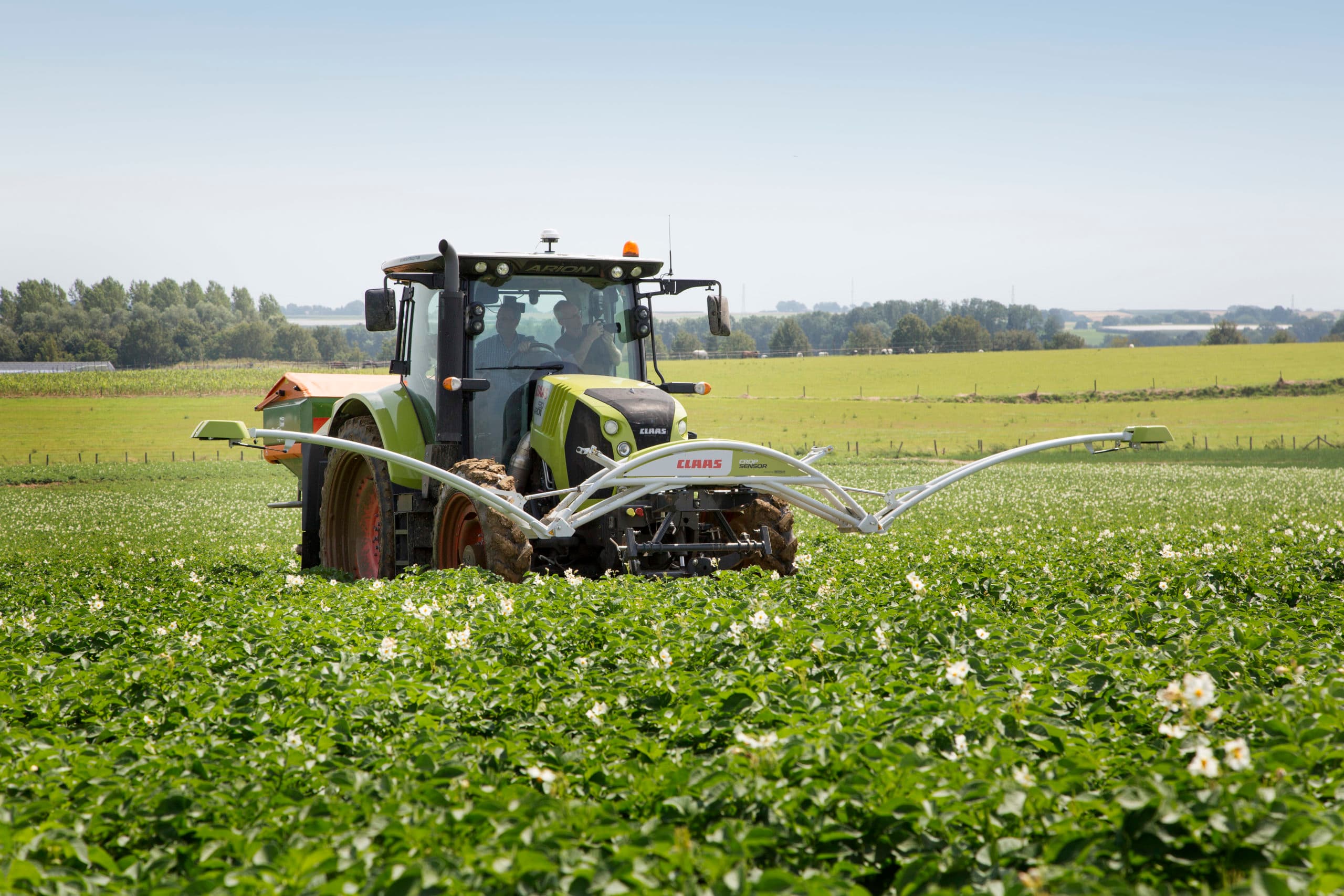 Claas crop sensor berekent online en plaatsspecifiek de optimale stikstofbehoefte van de planten - Foto: Jan Willem Schouten
