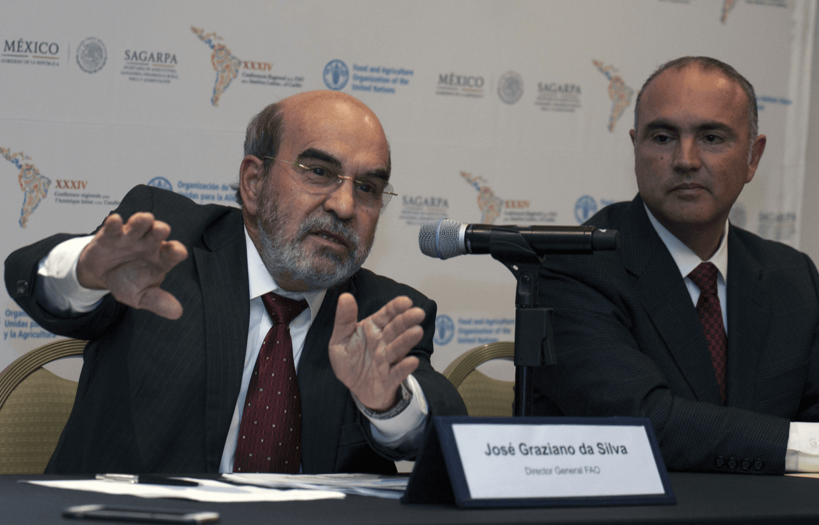 Directeur-generaal José Graziano da Silva van de FAO is teleurgesteld in de klimaatonderhandelingen in Marokko. Deze leveren geen concrete voorstellen op om de uitstoot van broeikasgassen uit de landbouw te verminderen. - Foto: ANP