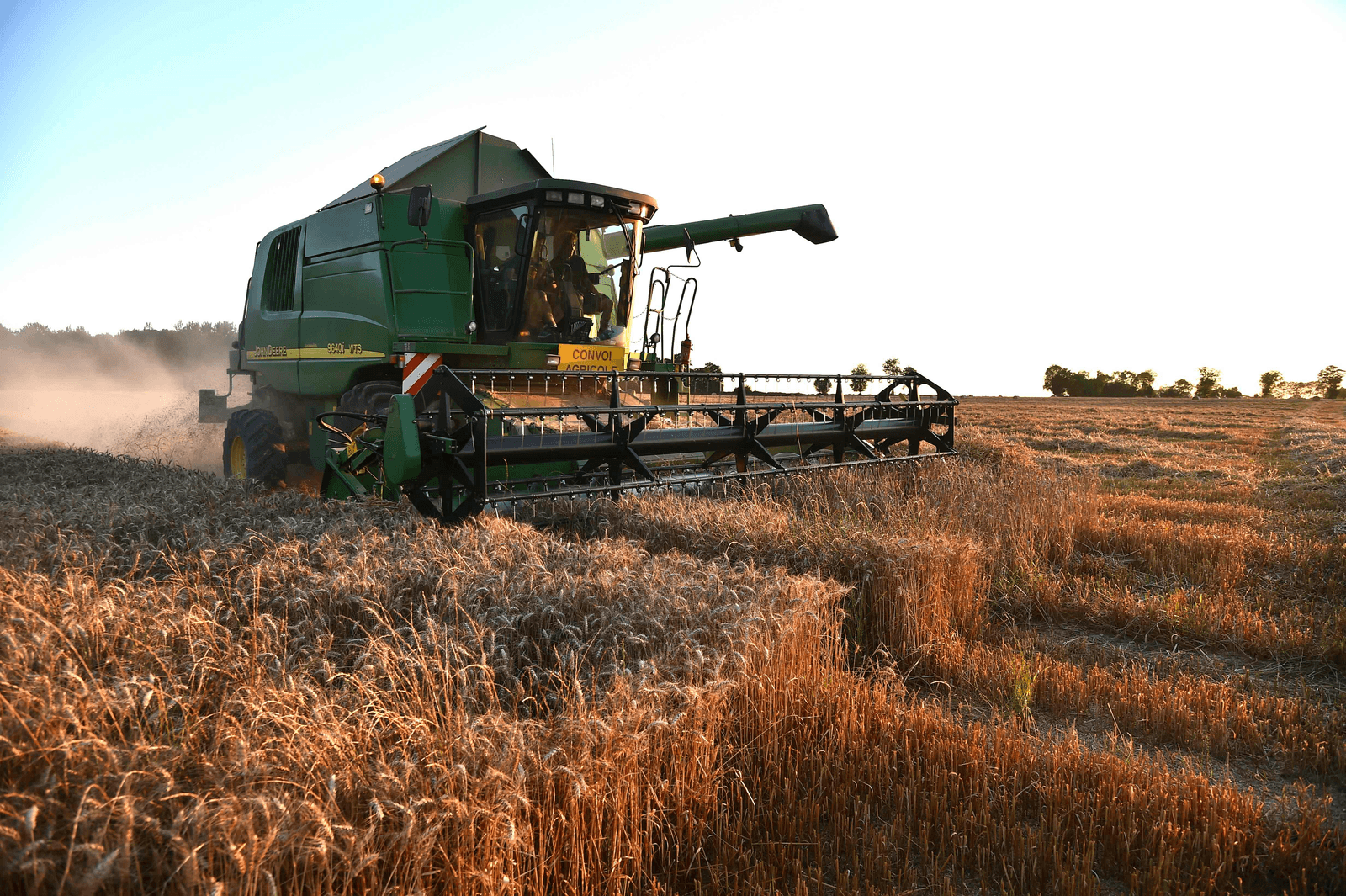 Franse graanoogst kwart kleiner