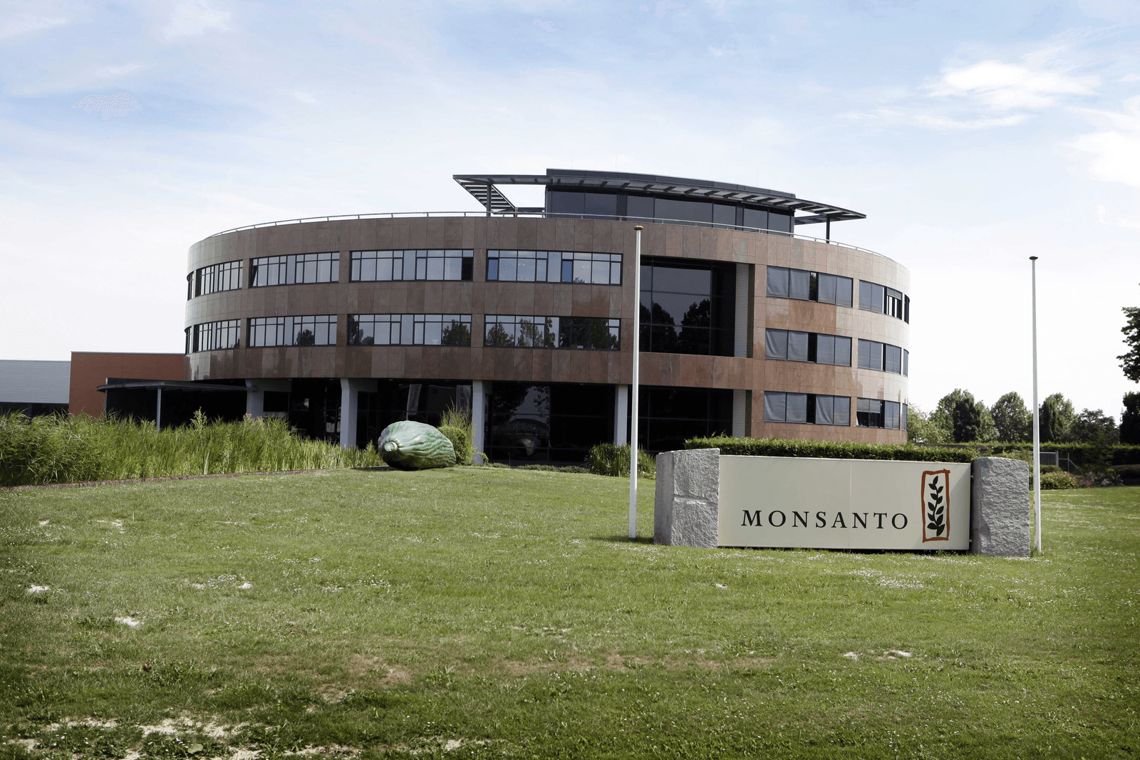 Voor Monsanto was het boekjaar 2016 zeer teleurstellend. De nettowinst daalde 42%. - Foto: Roel Dijkstra