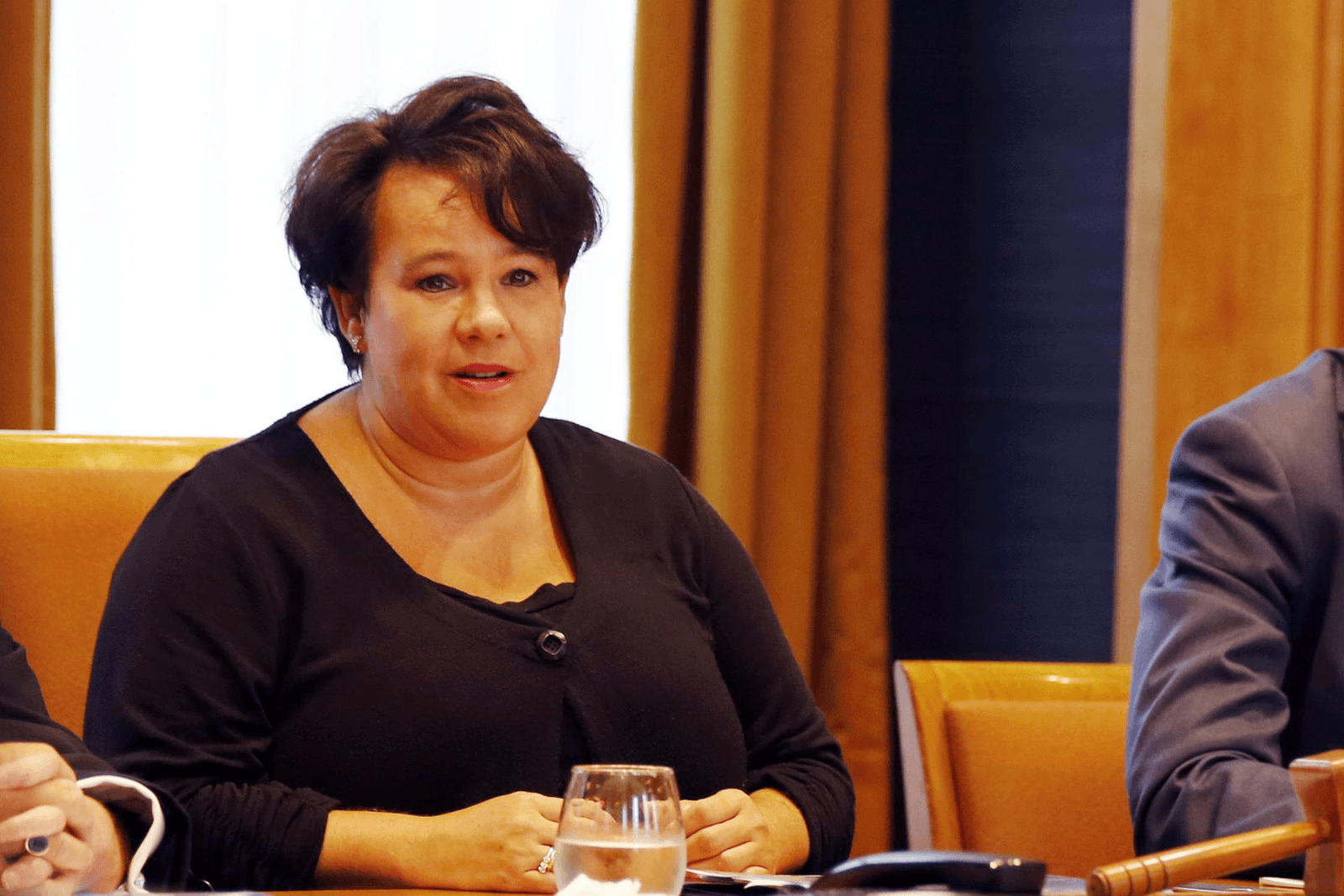 Staatssecretaris Sharon Dijksma - Foto: Roel Dijkstra