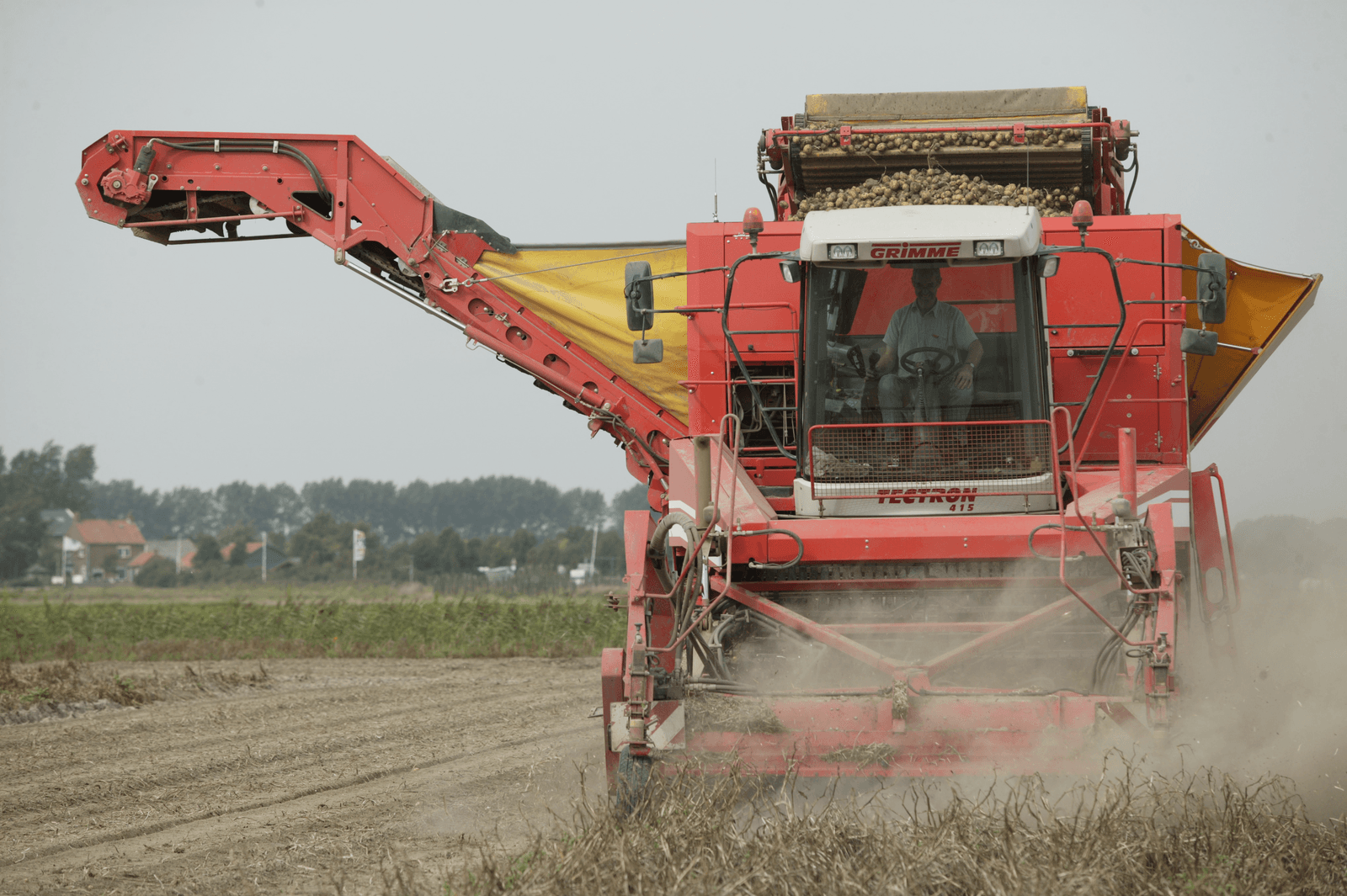 Volgens de NAV is er toekomst voor een hoogproductieve, innovatieve en duurzame akkerbouw in Nederland. - Foto: Koos Groenewold