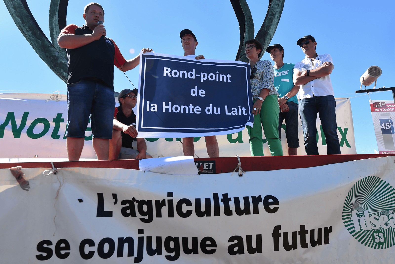 Lactalis om tafel met melkveehouders - Foto: ANP