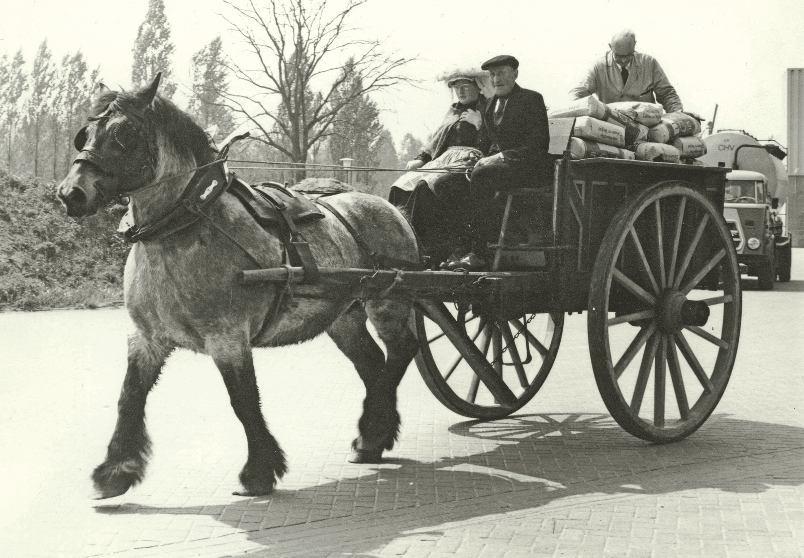 Mengvoer halen in 1971