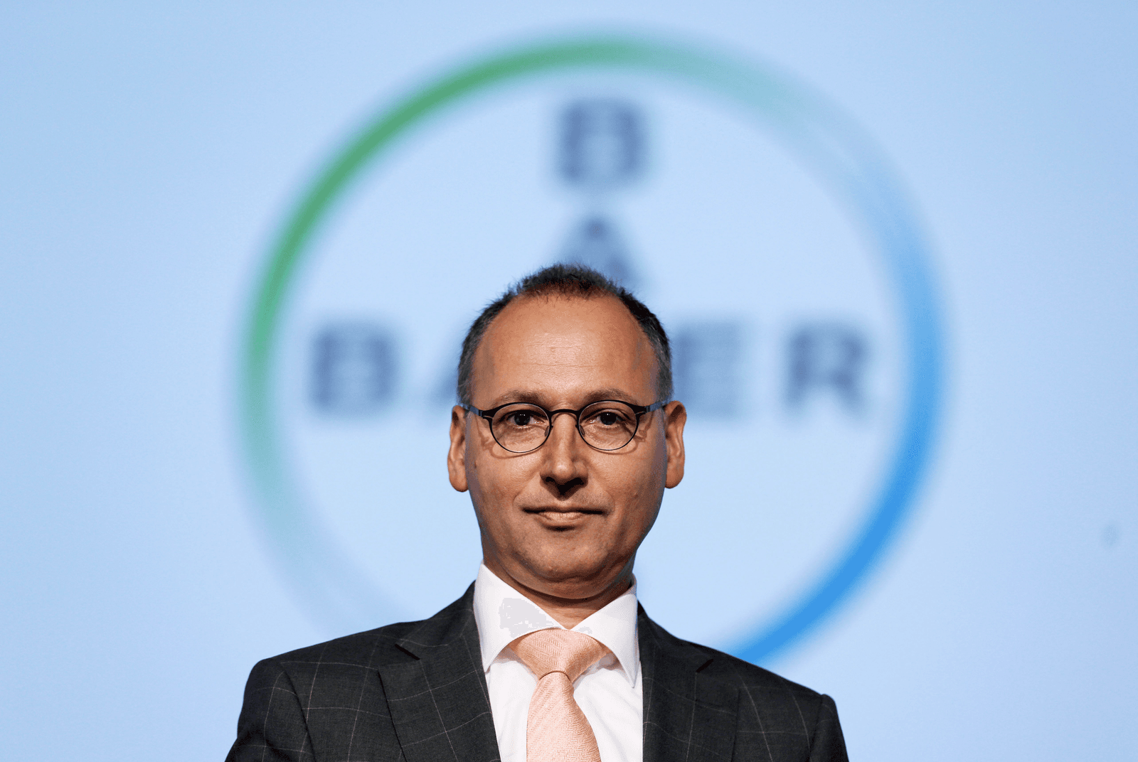 Bayer-bestuursvoorzitter Werner Baumann.<em><br />Foto: AFP</em>