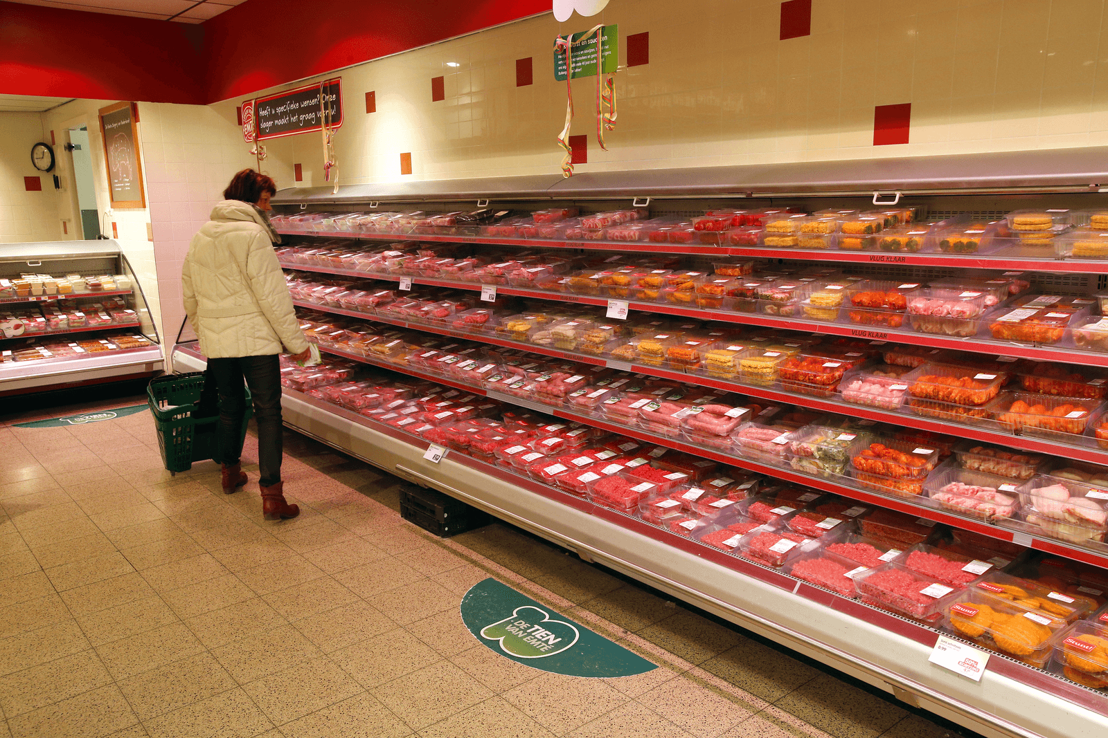 Hoewel niet al het vlees van Emté het Beter Leven keurmerk draagt, is er volop aandacht voor dierenwelzijn.</p> <p><em>Foto: Bert Jansen</em>