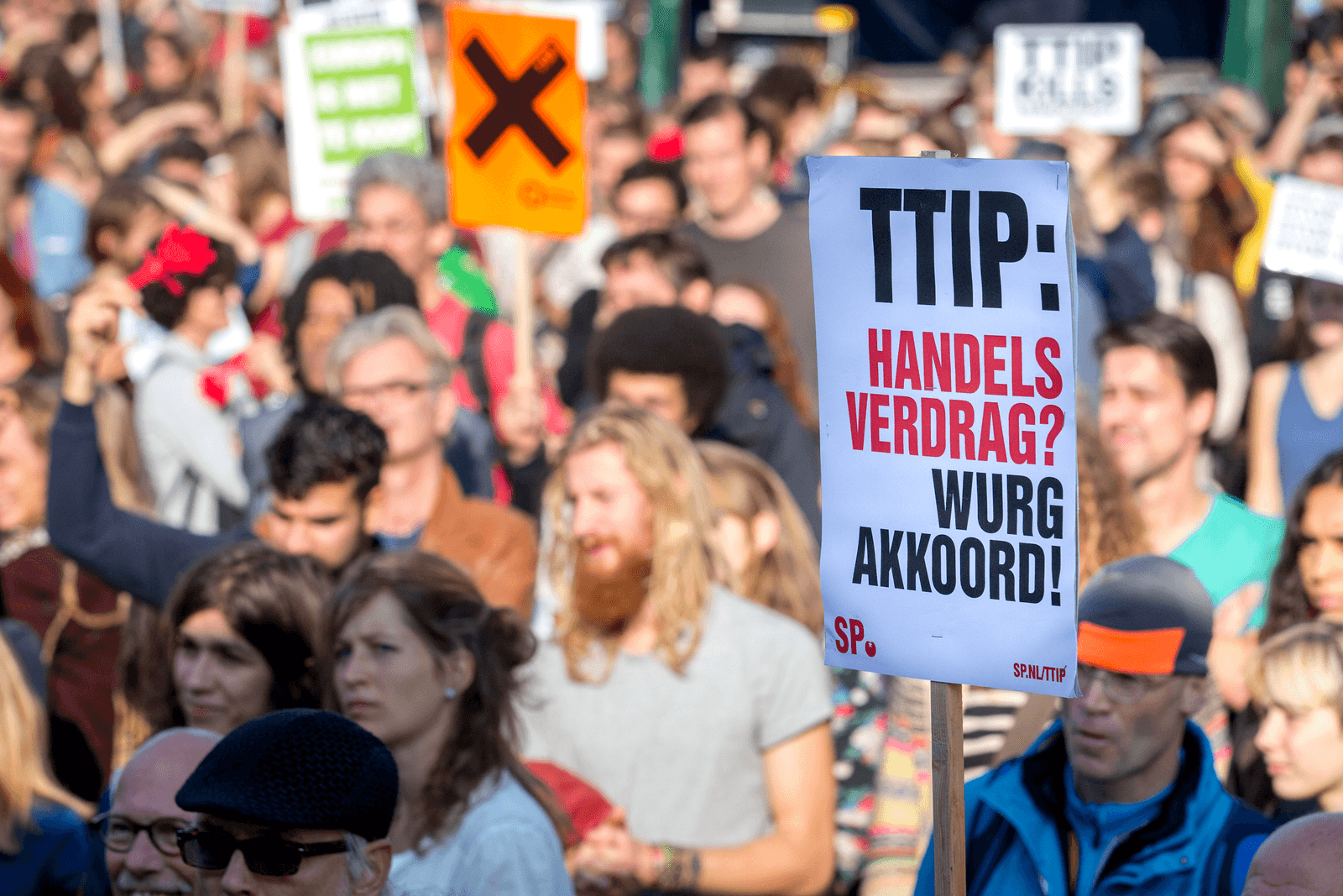 'Bezwaren tegen TTIP niet wegwuiven'