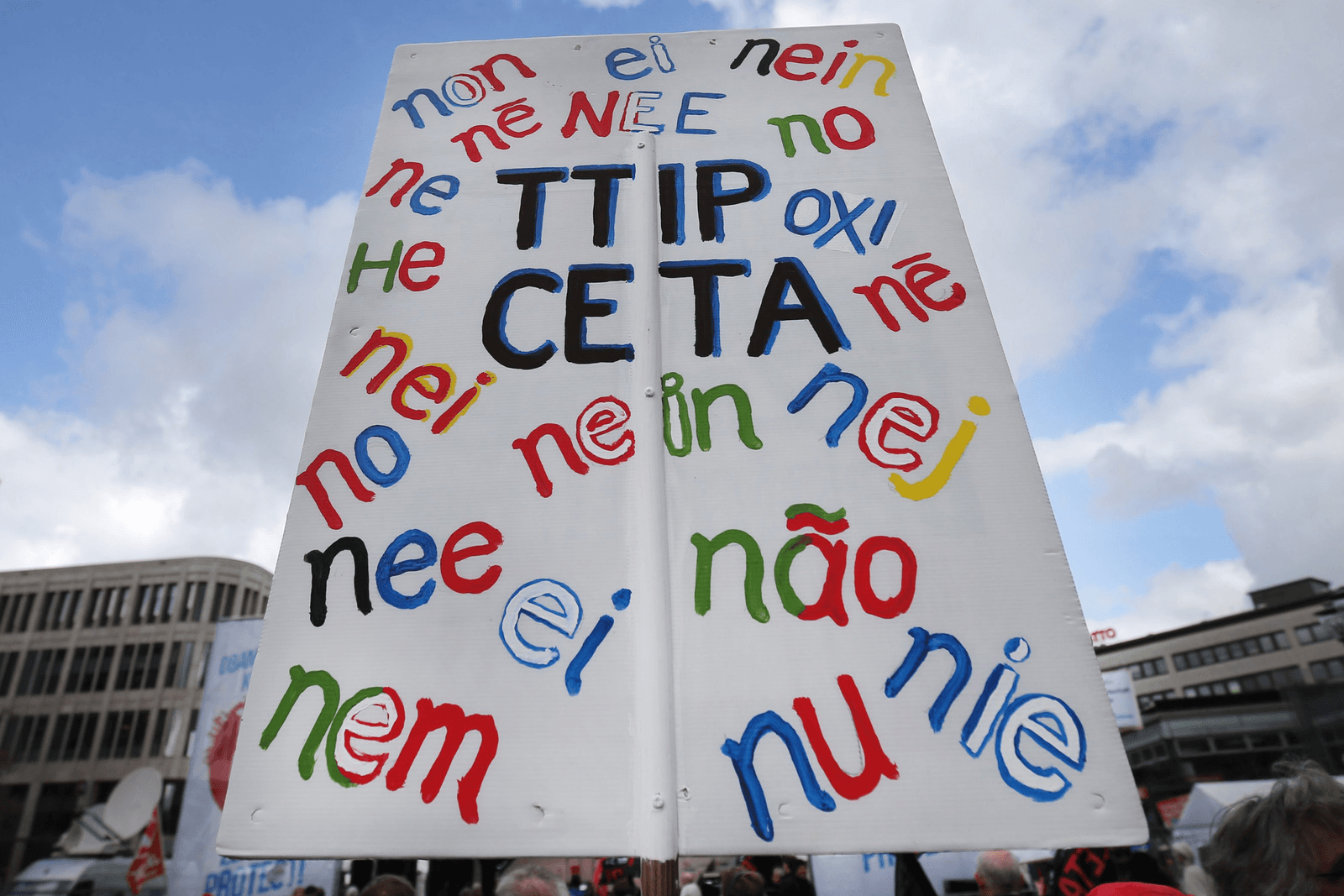 Ierse boeren protesteren tegen TTIP