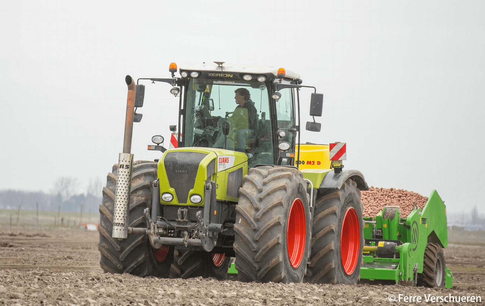 Tractorfan 12: Poten met een Xerion