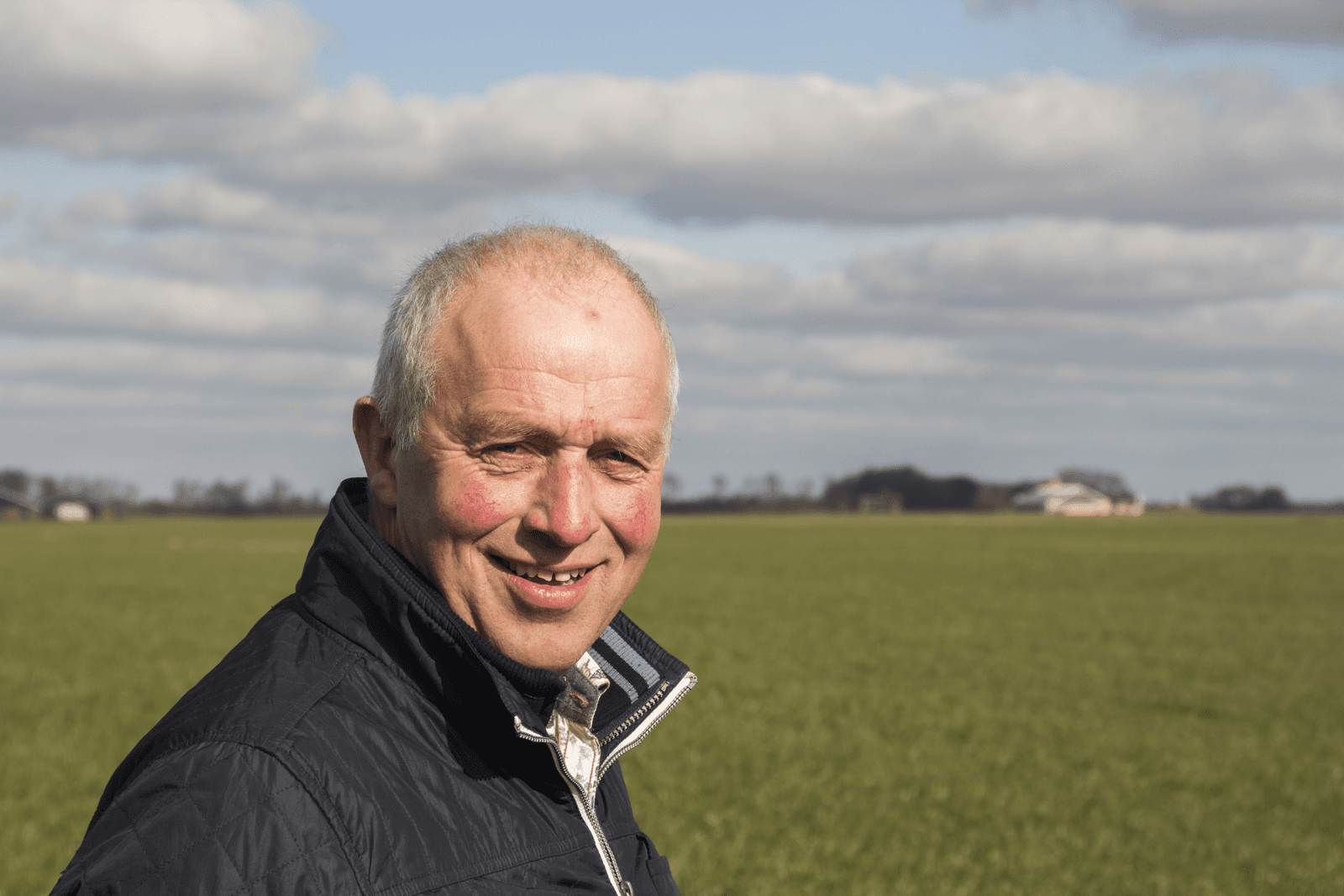 Melkveehouder Stoffel Visser in Ypecolsga (Fr.).<br /><em>Foto: Theo Galama </em>