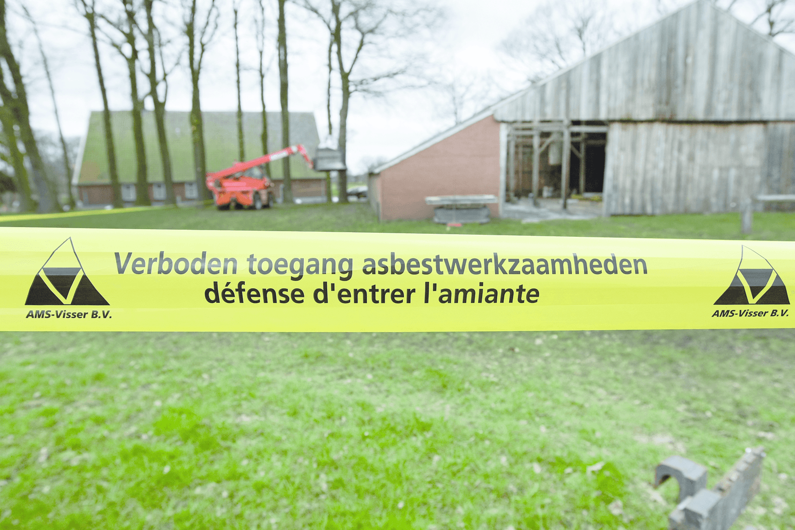 Stapelen subsidie sanering asbestdak toegestaan