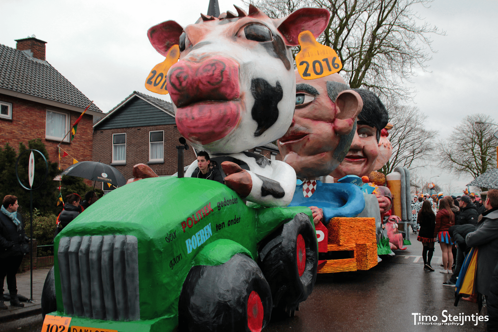 Boerencarnavalswagen en andere nieuwsfoto's