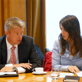 Geen snelle hulp van Dijksma voor varkenssector