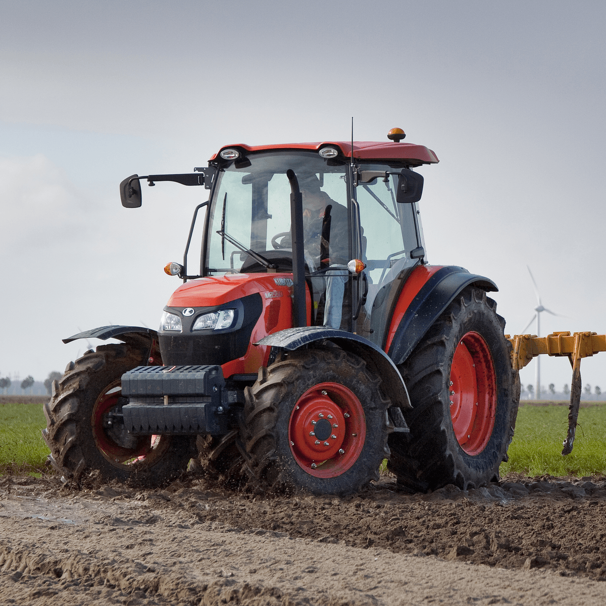Video: Kubota M8560