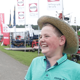 Bezoekers genieten op ATH 2014