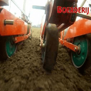 Video: Eerste zaaiuien gezaaid