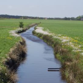 Kamer laat bestuur waterschap langer aan roer