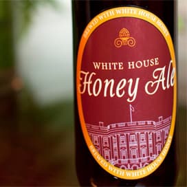 Obama brouwt eigen bier in Witte Huis