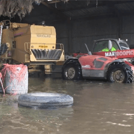 Combine redden uit ondergelopen loods