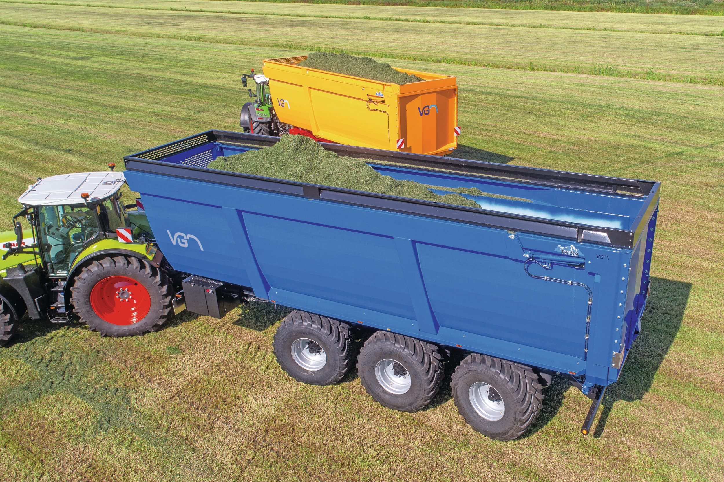 De Teton 22 (36 m³) en Teton 28 (41 m³) zijn de nieuwste silagekippers in het programma van machinebouwer Van Ginkel Machines (VGM). Foto's: VGM