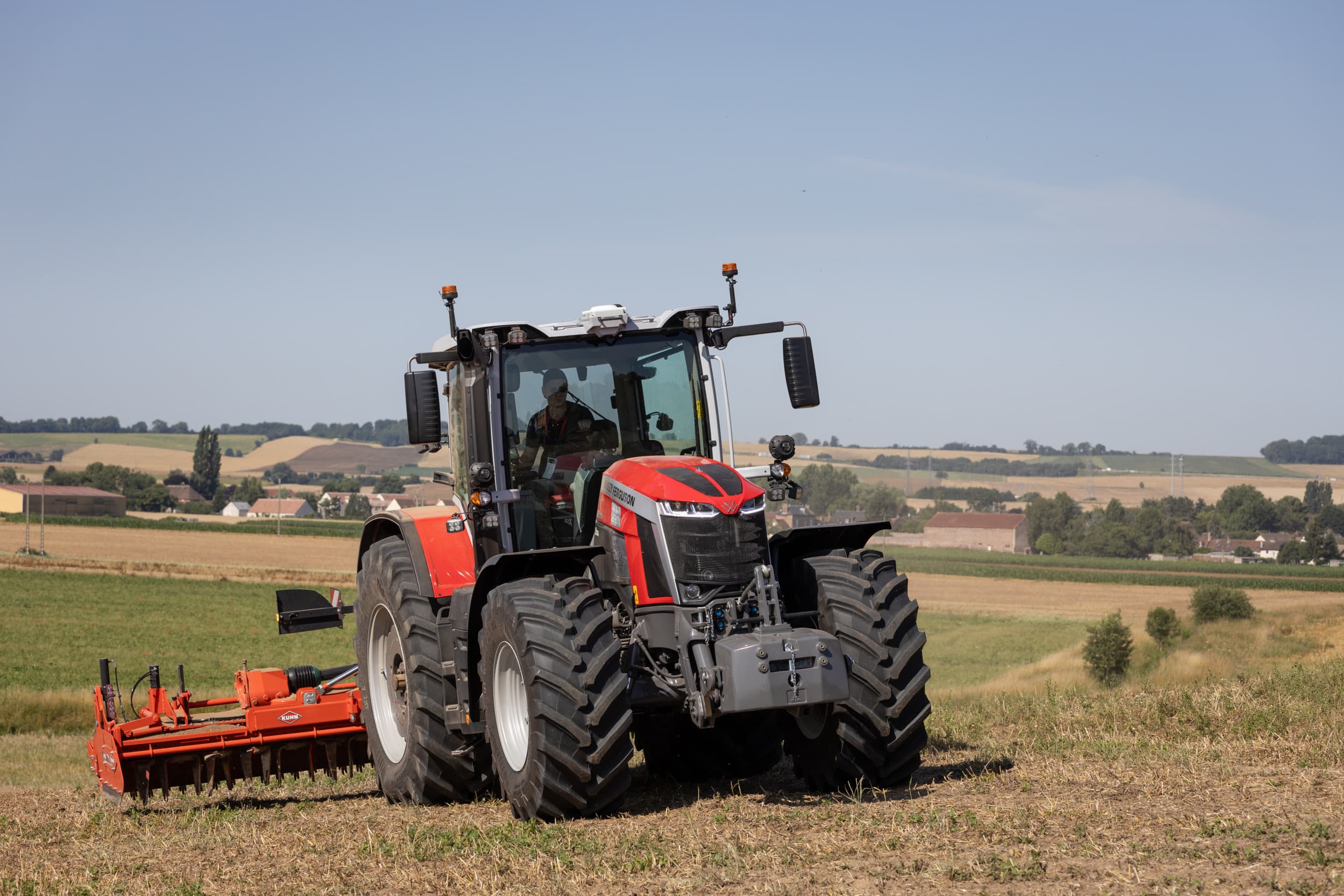 Massey Ferguson geeft de 8S-serie een update. Voortaan heet de serie 8S Xtra. Foto's: Bob Karsten