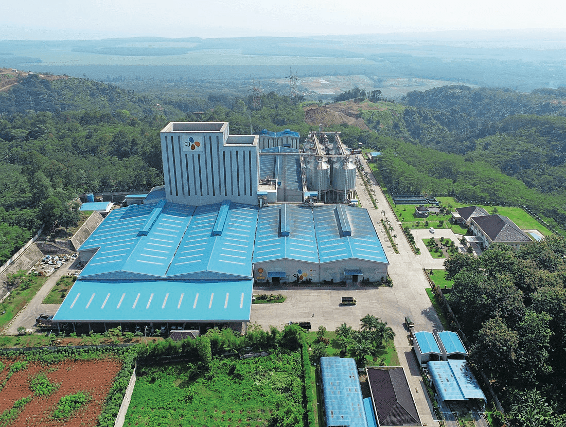 Een voerfabriek van CJ Feed & Care in Indonesië. Foto: De Heus