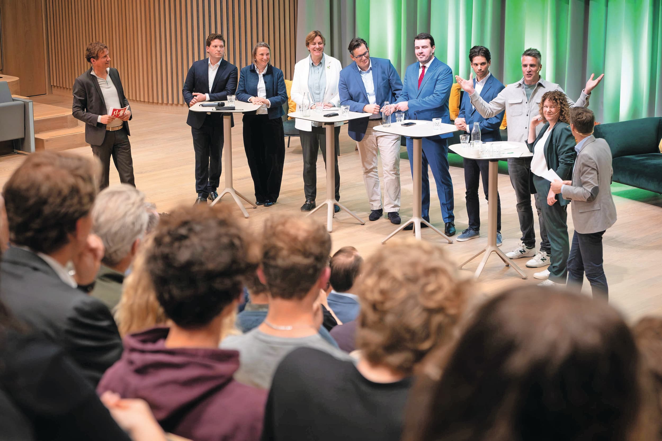 De (kandidaat-)Tweede Kamerleden tijdens het debat op de campus van Wageningen University & Research. Foto: Fotografie Guy Ackermans
