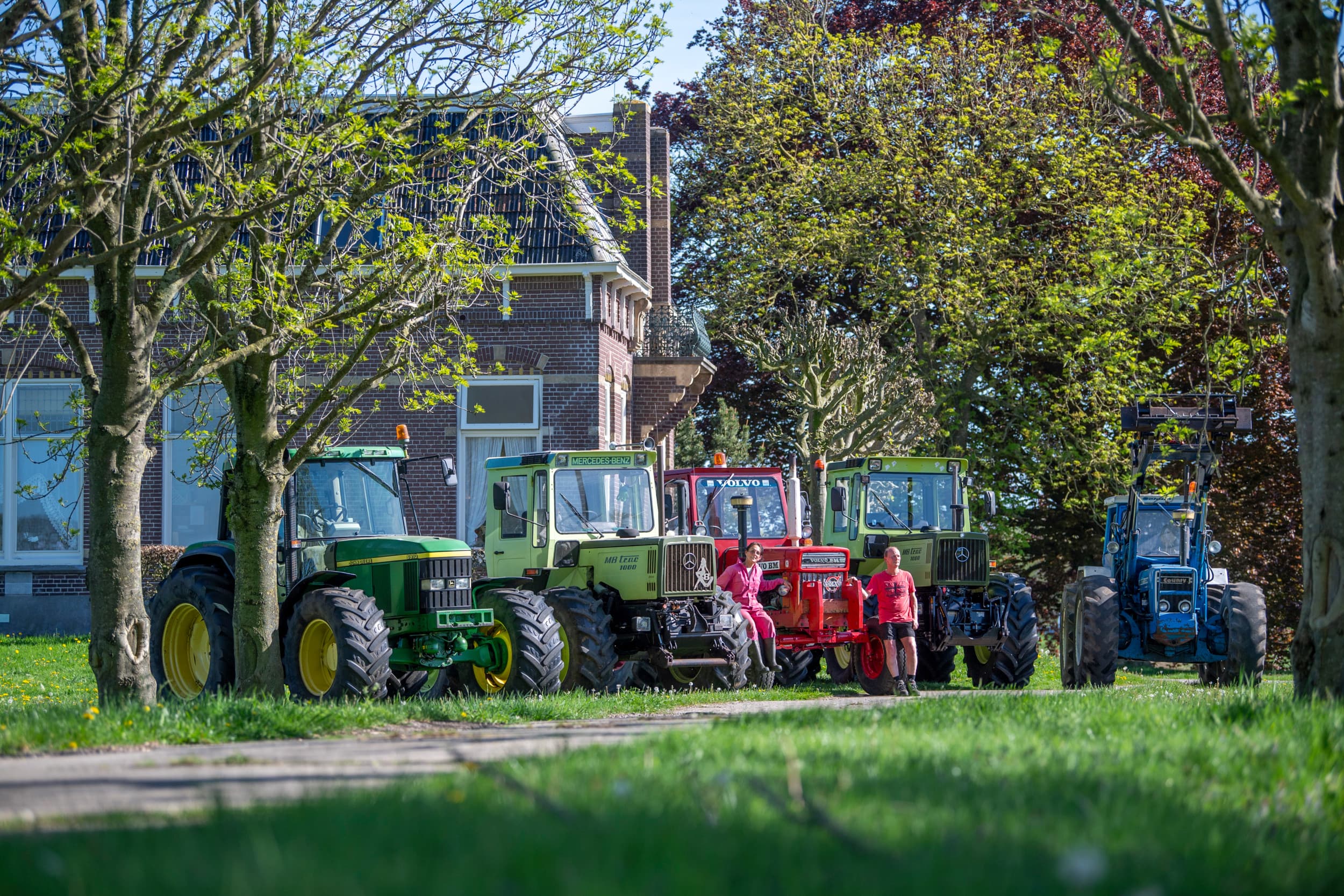 De gemiddelde Nederlandse trekker is 33 jaar oud. Slechts 0,7% is elektrisch. Baarle-Nassau telt de meeste trekkers per inwoner. Foto: Mark Pasveer