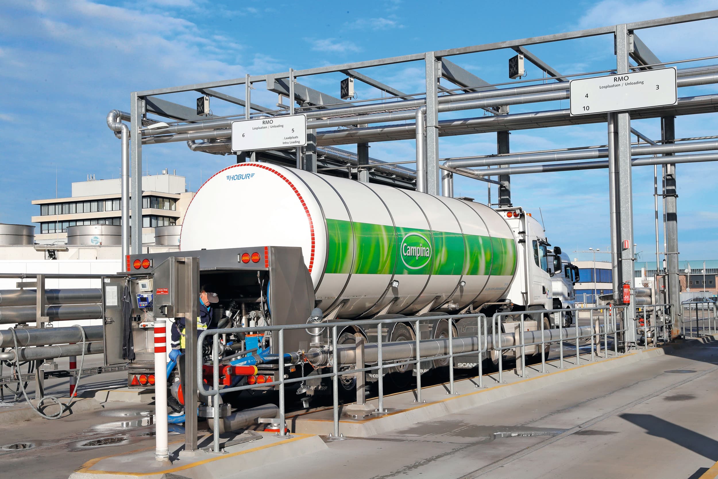 goedkeuring fusie FrieslandCampina Milcobel