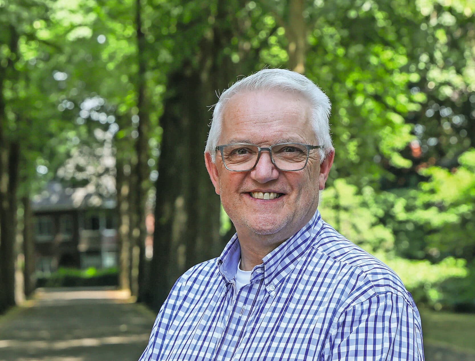 Stan Quinten (66) is managing director Best Star Meat bij Van Loon Group. Van Loon Group versterkt zijn positie in de rundvleesmarkt met kruislingvaarzen, langdurige contracten en slachtdata om veehouders en afnemers te binden en het rendement te verhogen. Fotograaf: Bert Jansen