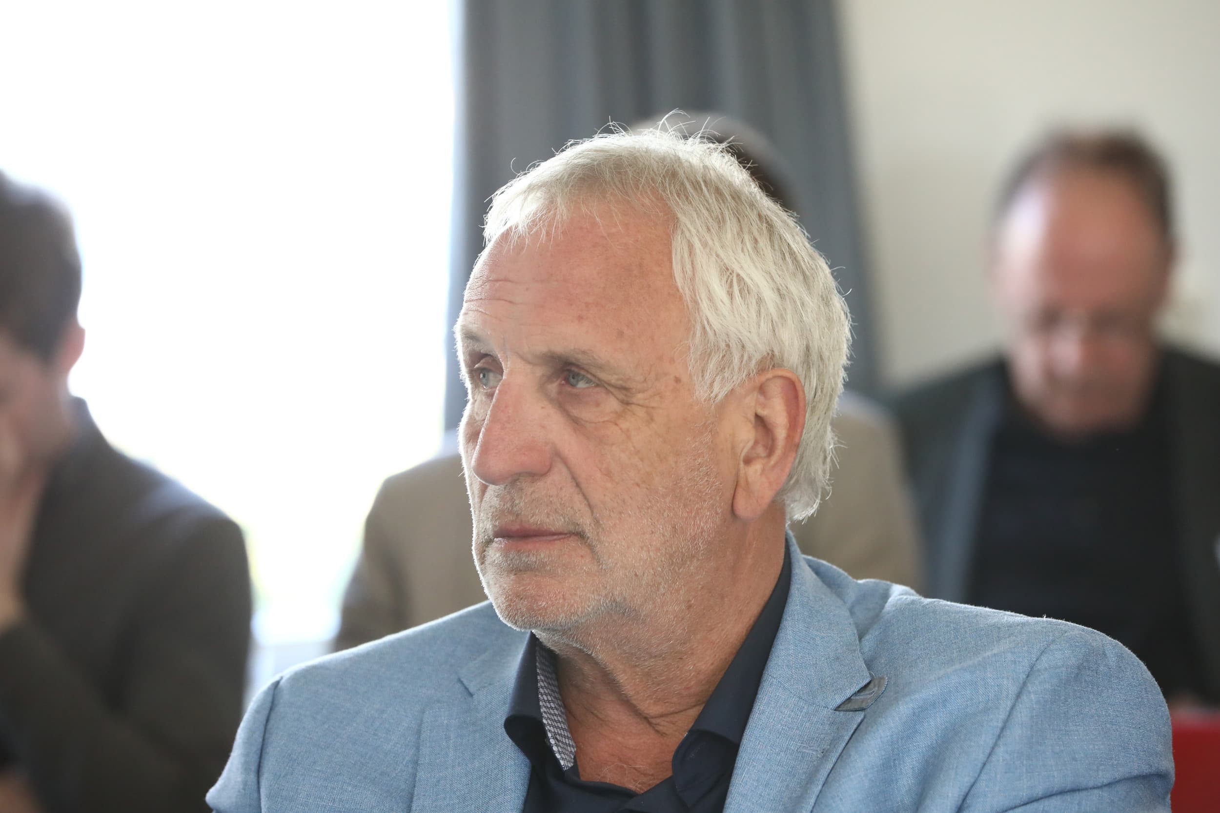 NSC’er Harm Holman wil dat minister Wiersma het MOB-voorstel overneemt, maar zij noemt dat chantage en houdt vast aan haar eigen koers. Foto: Henk Riswick