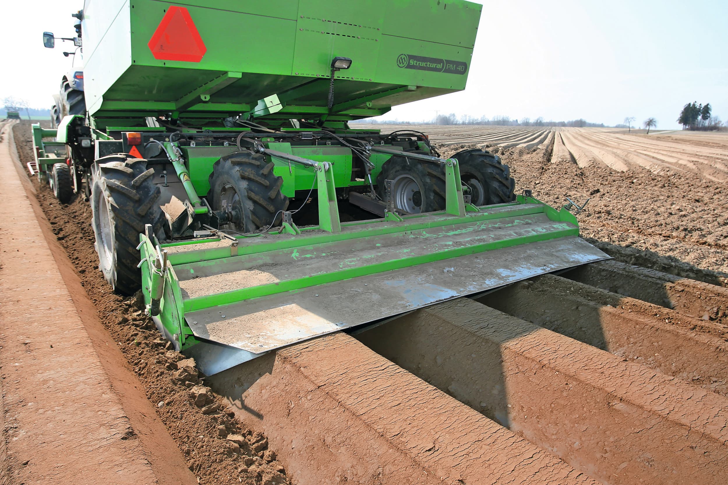 Poolse boeren hebben dit jaar aanzienlijk meer aardappelen gepoot. Net als boeren in Frankrijk, België en Nederland. Foto: Peter Roek