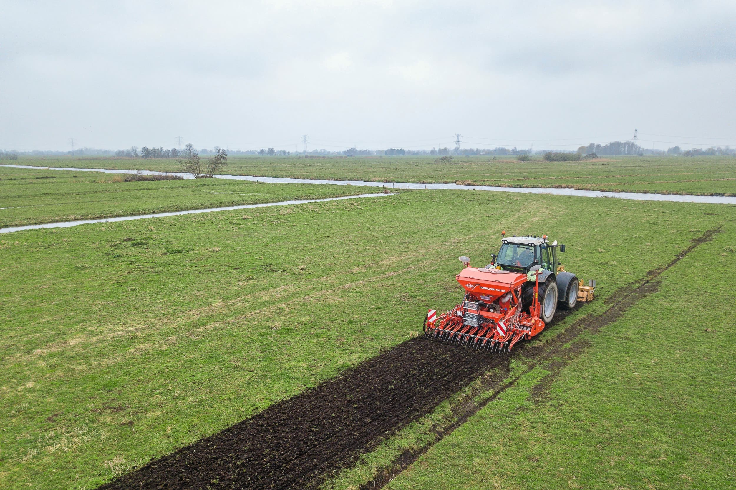 grasland scheuren veengrond
