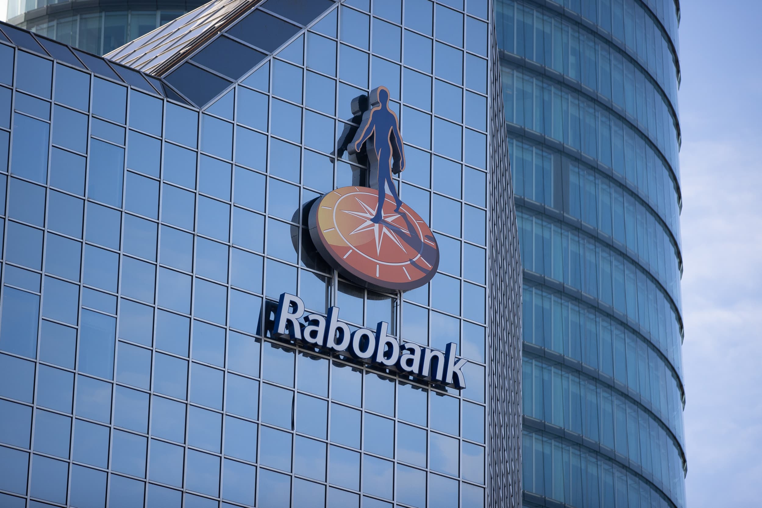 Rabobank stimuleert duurzaamheid met €3 miljard, maar volgens Vergaderboer schiet de landbouwtransitie nauwelijks op. Foto: ANP