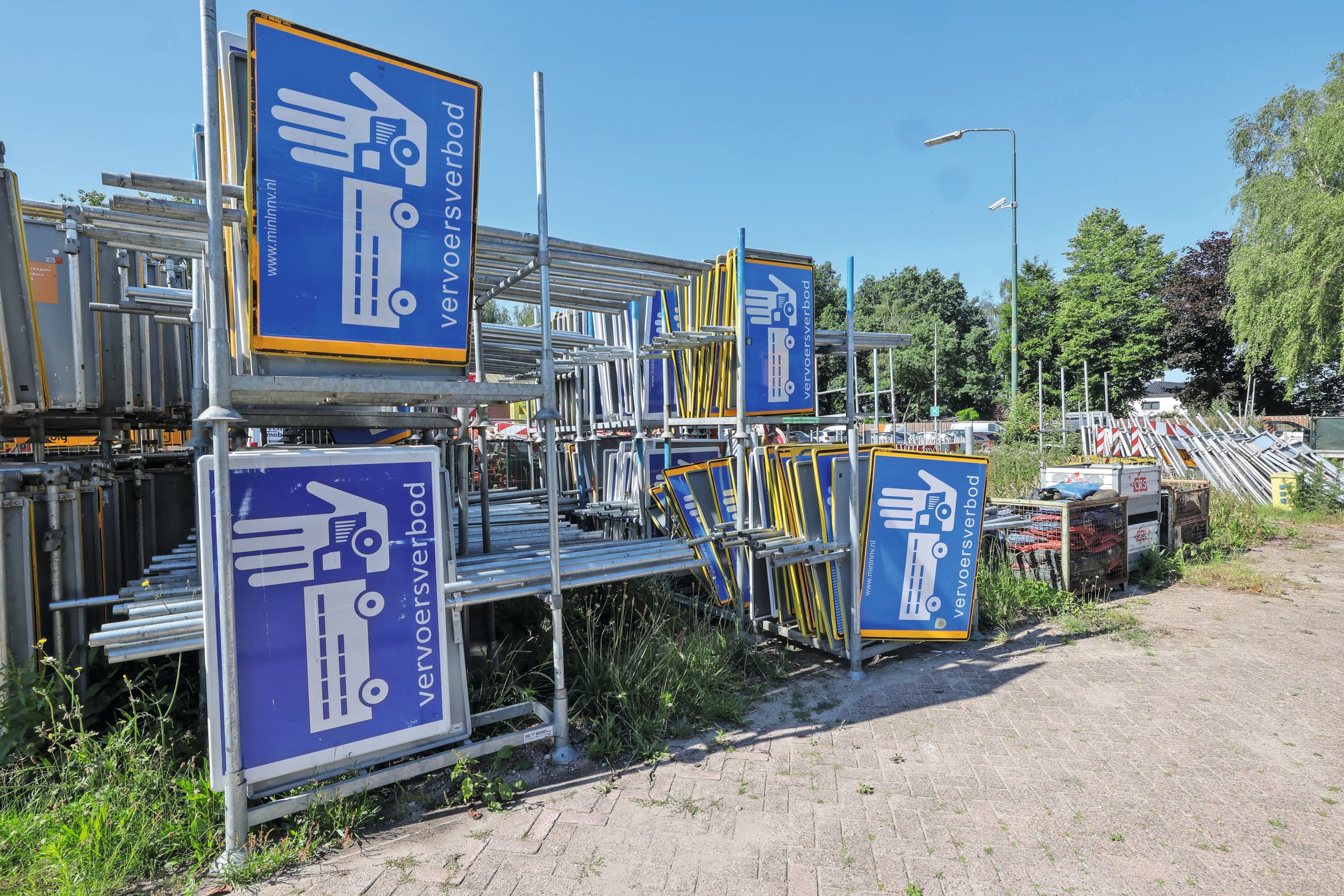 Vanwege een besmetting met vogelgriep gelden er in de Noordoostpolder vervoersbeperkingen voor pluimvee en pluimveeproducten. Foto: Bert Jansen
