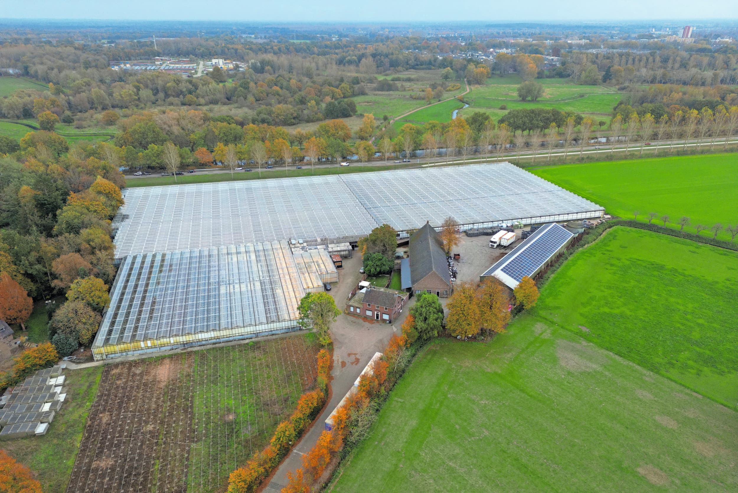 De afbouw van de verlaagde tarieven van energiebelasting in de glastuinbouwgaan vanaf 2030 in, en niet vóór 2030. Foto: Bert Jansen
