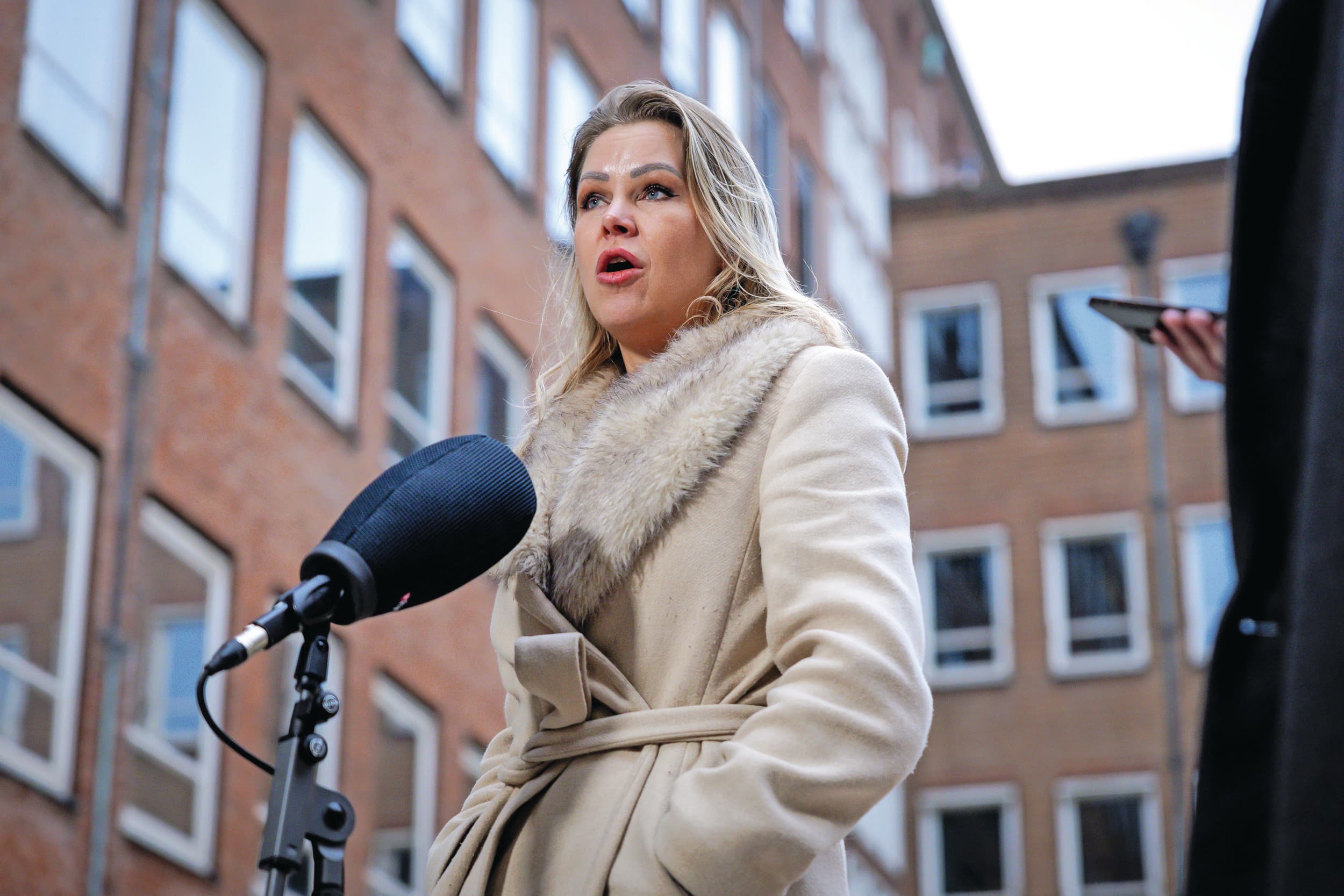 Minister Wiersma voorafgaand aan de wekelijkse ministerraad. Foto: ANP