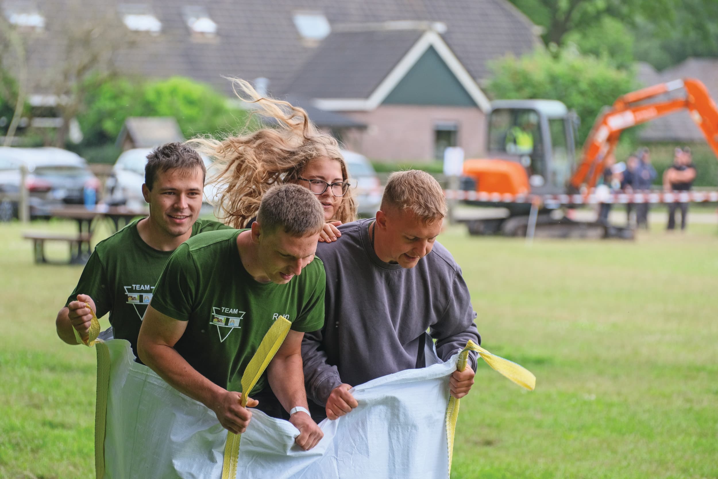 Onder jongeren in plattelandsregio’s lijkt het dialect aan een ware revival bezig te zijn. Foto: Jan Willem van Vliet