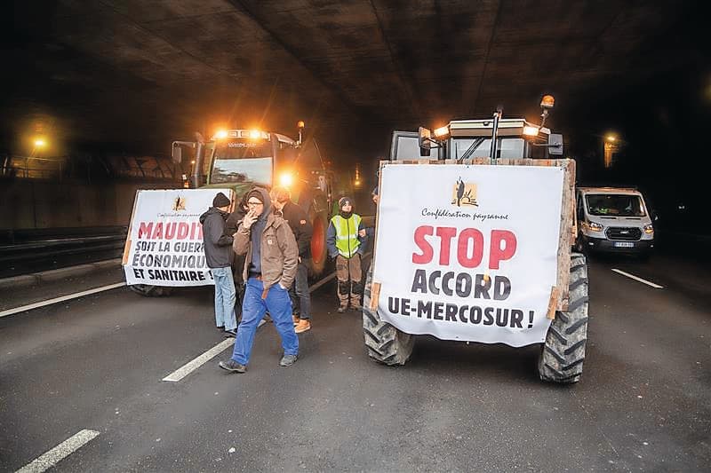 Franse boeren protesteren tegen het Mercosur-akkoord waar een meerderheid van de EU-lidstaten voor is. Foto: ANP