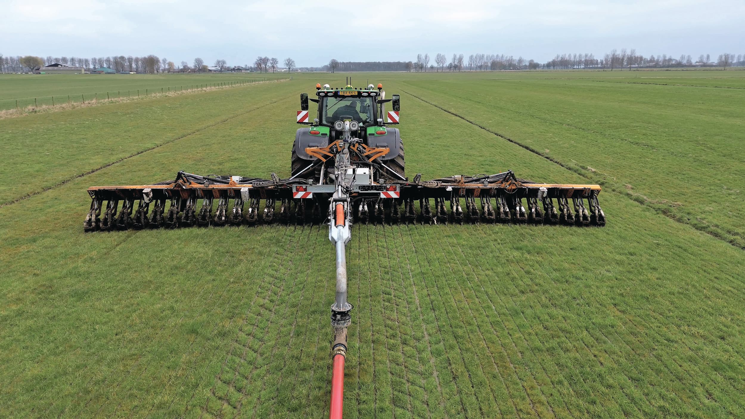 Door analyse van de verschillende drijfmestsoorten kun je nauwkeuriger op de behoefte van het gewas bemesten. Foto: Boerderij