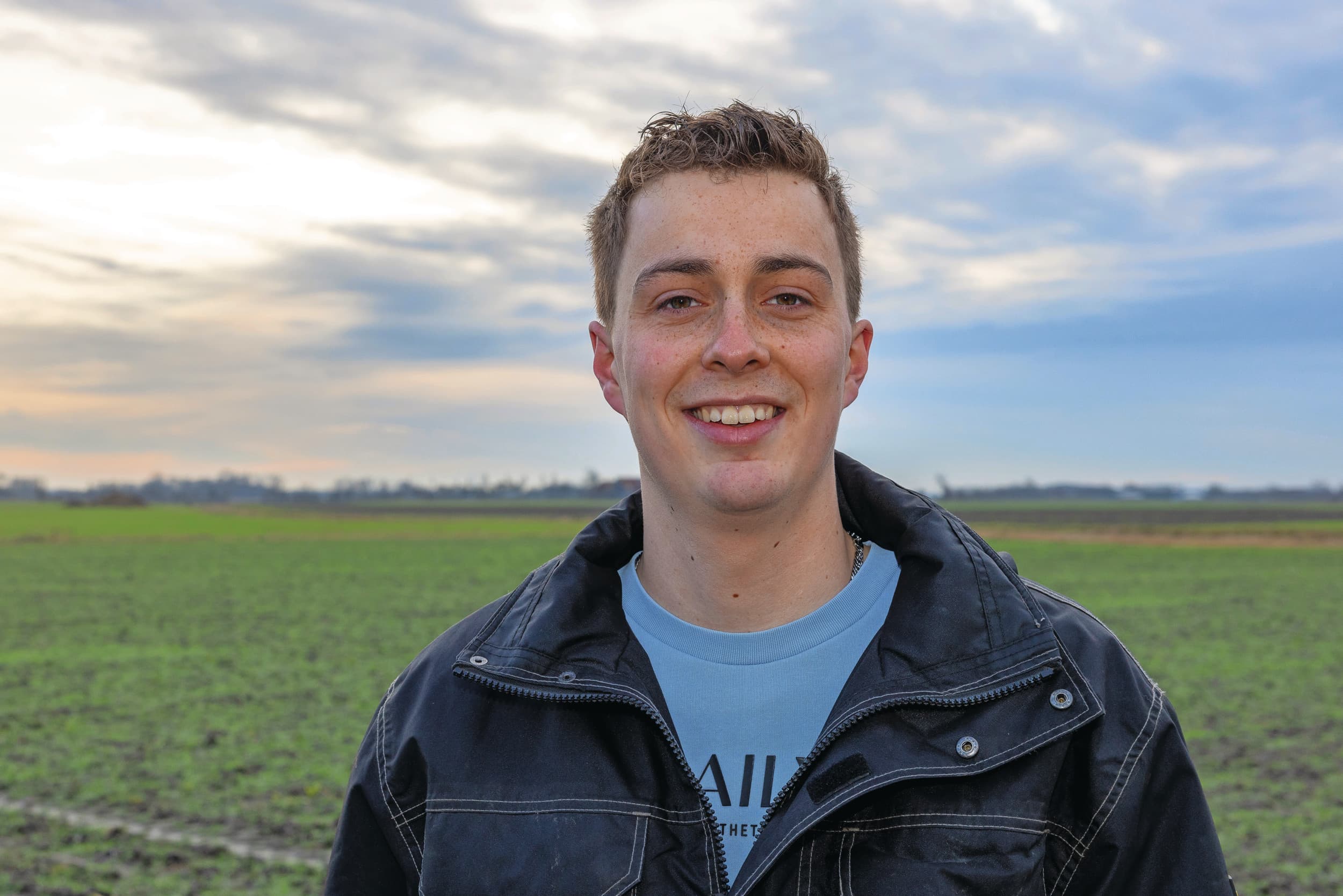Pierre Melse (21) woont in Aagtekerke (Zld.). Hij studeert Tuin- en akkerbouw richting Ondernemerschap aan Aeres Hogeschool in Dronten. Zijn ouders hebben een akkerbouwbedrijf dat Pierre samen met zijn broer wil overnemen. Foto's: Peter Roek