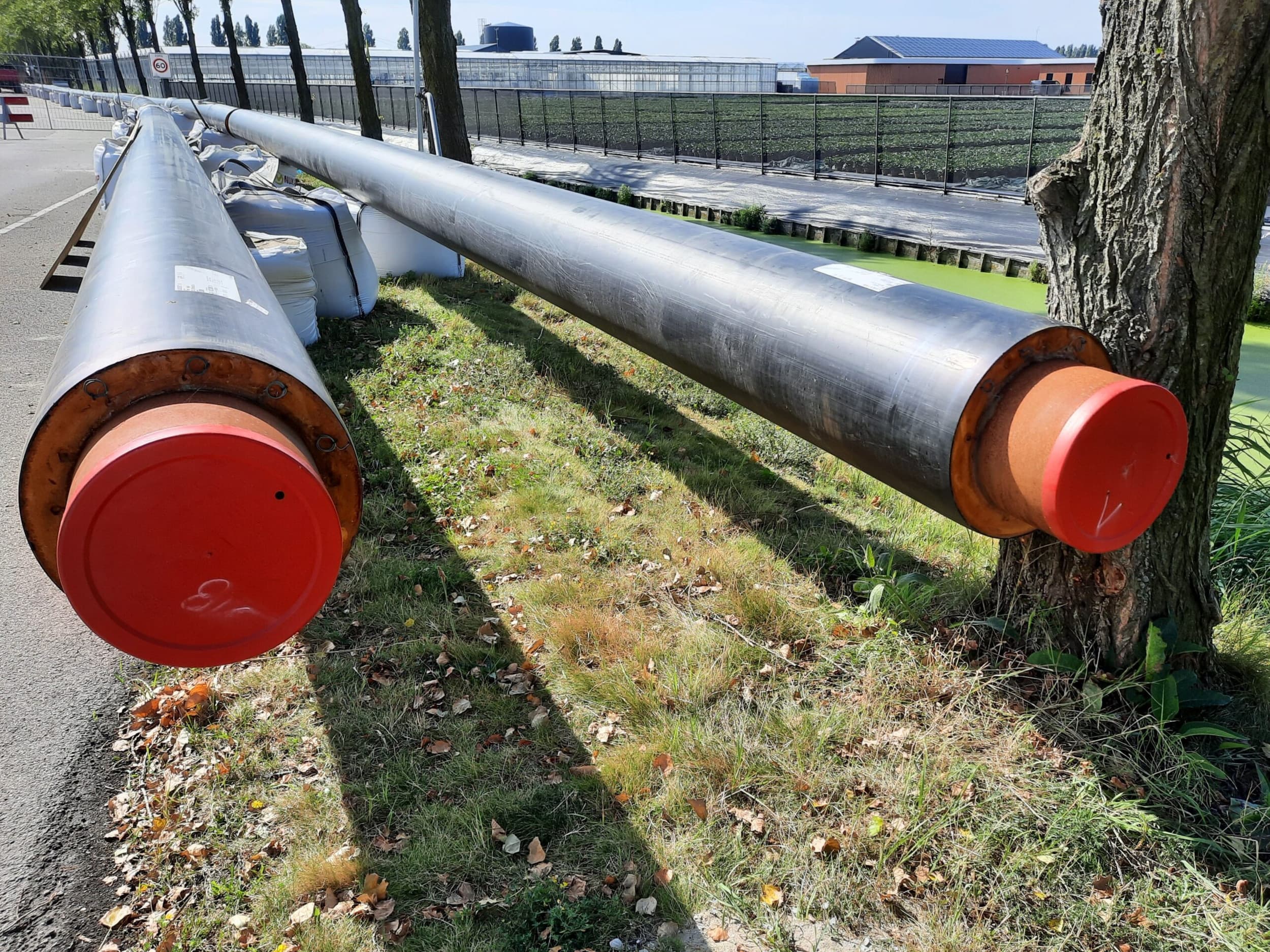 Zodra grenzen sluiten, grondstoffen niet meer worden geleverd, pijpleidingen dicht gedraaid worden en scheepvaart stokt, wordt pijnlijk duidelijk hoe kwetsbaar ons systeem is. Foto: Misset