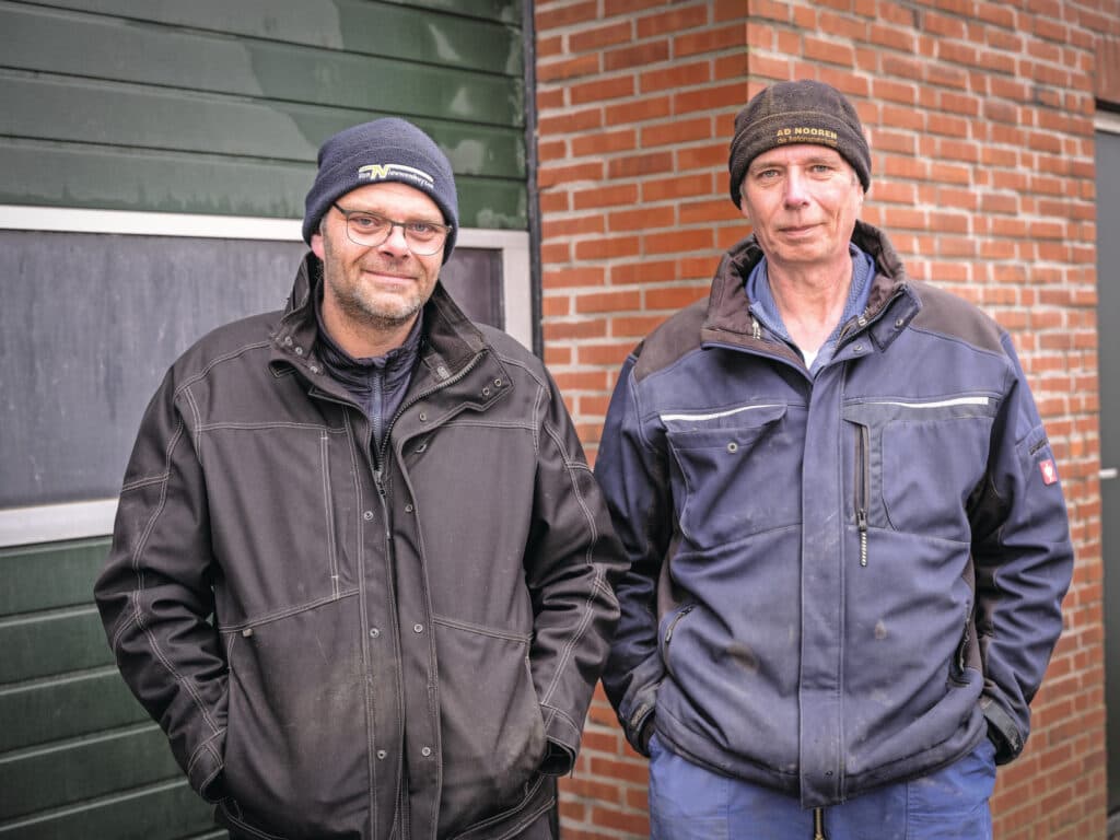 Johan en Patrick van Mastwijk werken al vijftien jaar met minder grondbewerking en meer aandacht voor bodemleven op hun akkerbouwbedrijf. Regeneratief boeren levert kansen op, maar vraagt ook bijsturen.