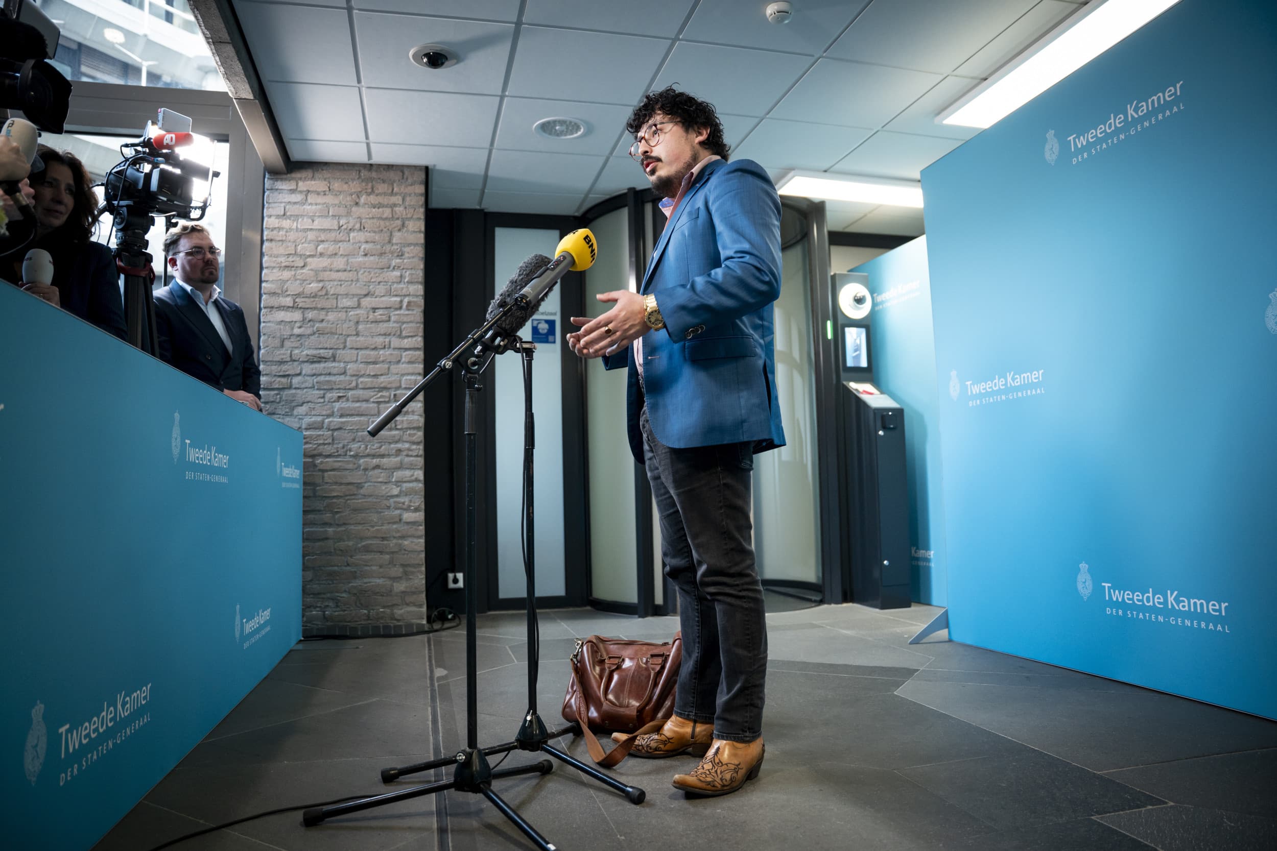 Roy Meijer (NAJK) in het formatiegebied na afloop van een gesprek met informateur Rianne Letschert eind januari. Foto: ANP
