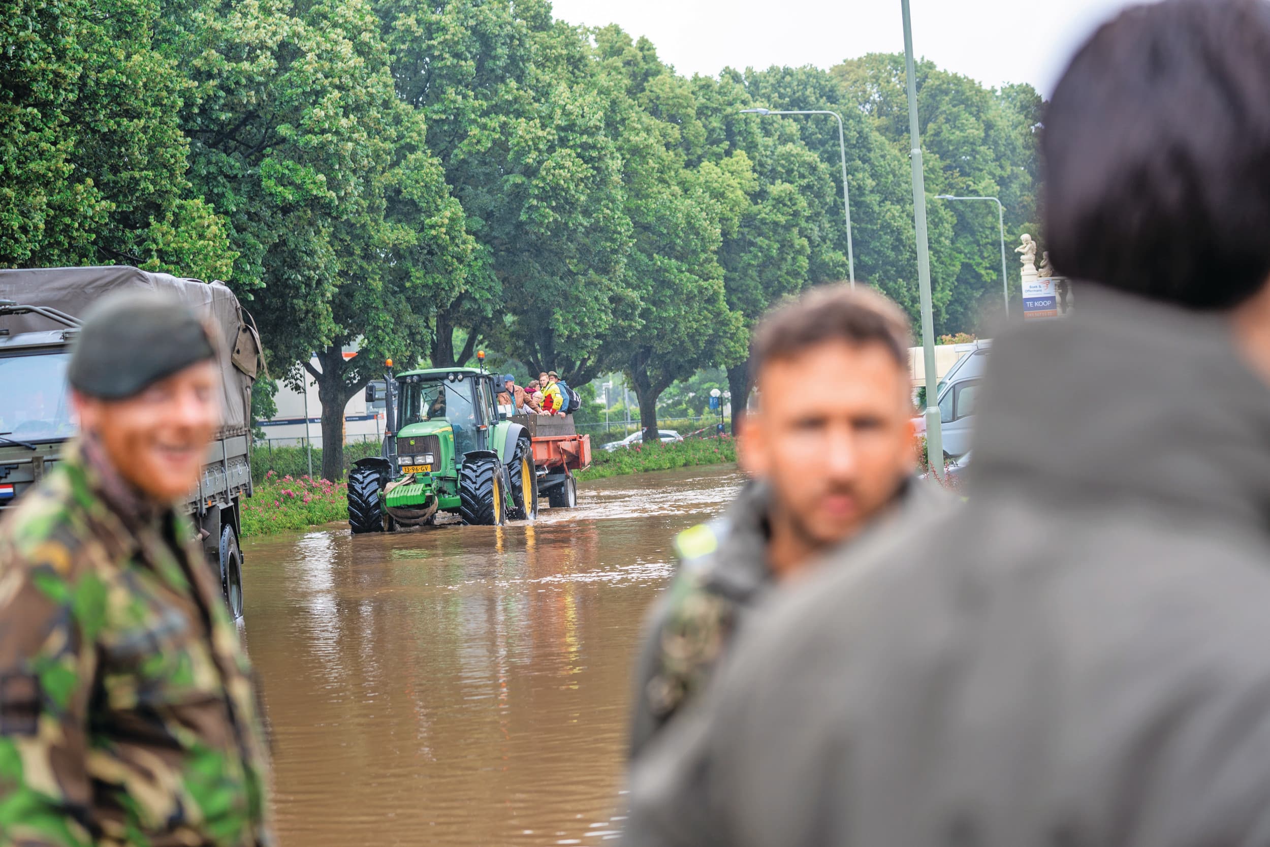 De overstromingen in het Maasgebied in Limburg in de zomer van 2021 lieten zien dat een goede voorbereiding op rampen cruciaal is. En dat evacuatie van dieren hier een belangrijk onderdeel van is waar meer aandacht aan besteed moet worden. Foto: Bert Jansen