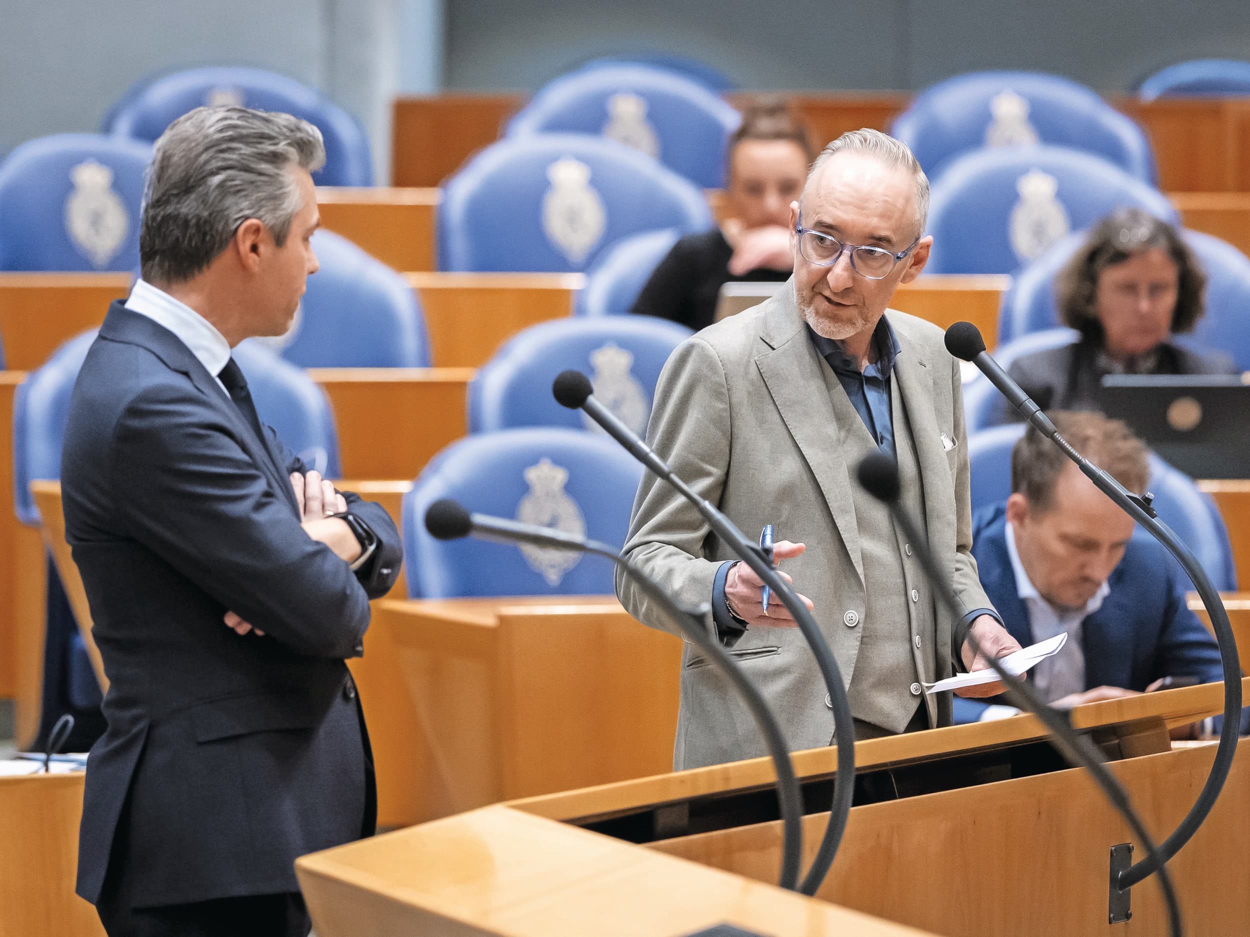 Fractievoorzitters Chris Stoffer (SGP) en Henk Vermeer (BBB) donderdag tijdens het debat over de regeringsverklaring. Foto: ANP