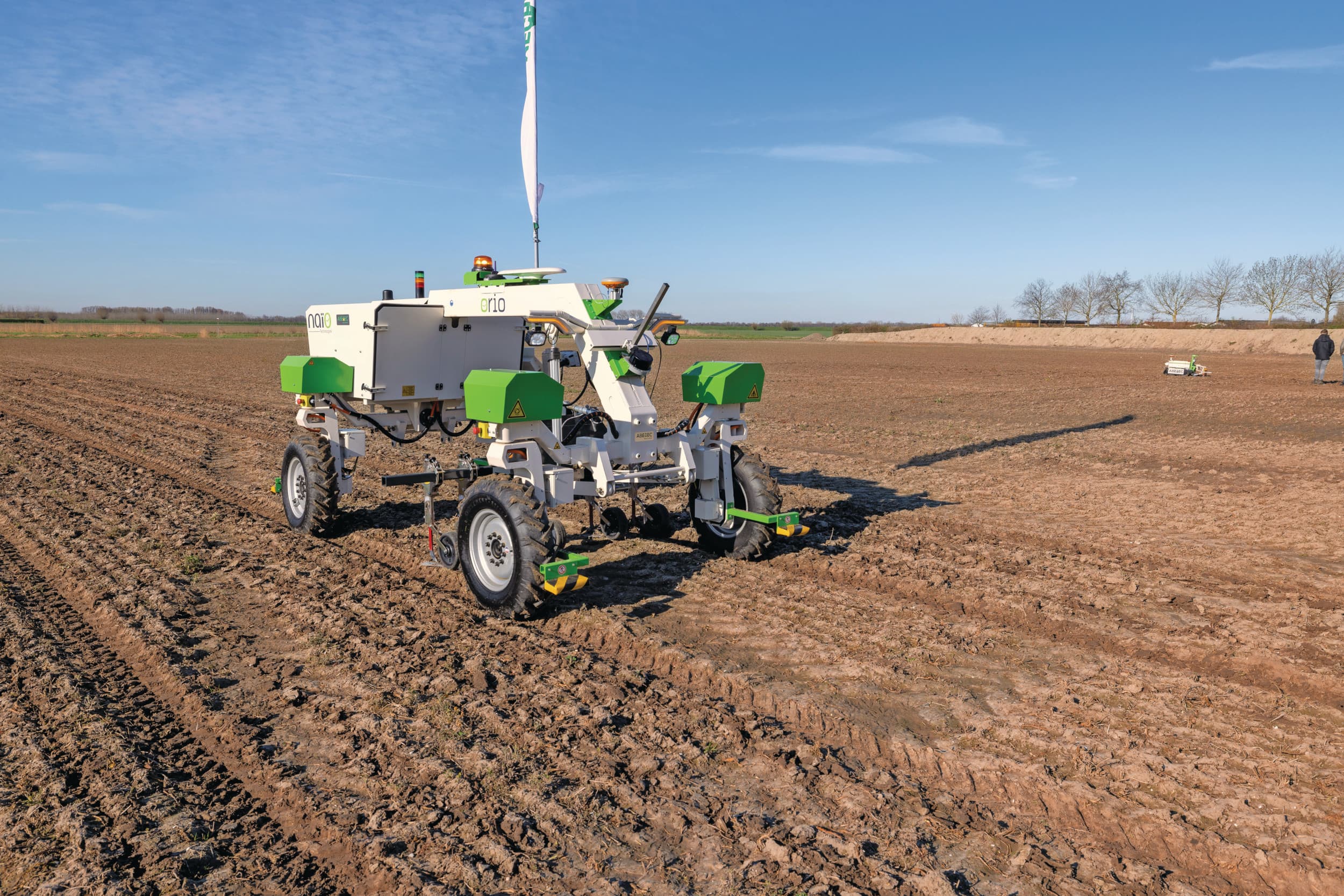 Het Zuid-Koreaanse Kioti en het Franse Naïo Technologies gaan samenwerken aan de ontwikkeling van landbouwrobots. Eind 2026 willen de fabrikanten hun eerste robot presenteren. Foto: Peter Roek